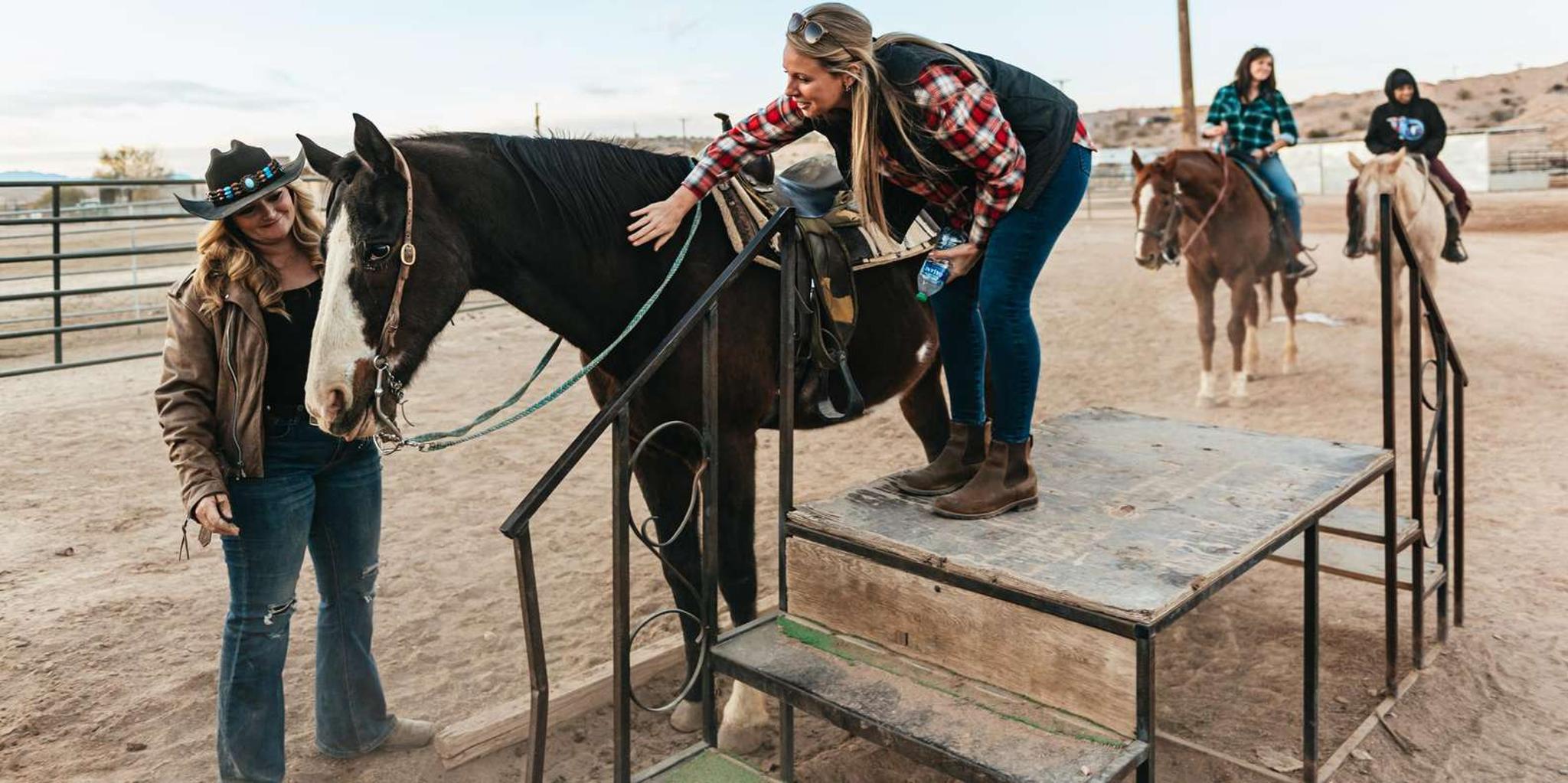 Las Vegas Sunset Horseback Ride with BBQ Dinner - Image 3