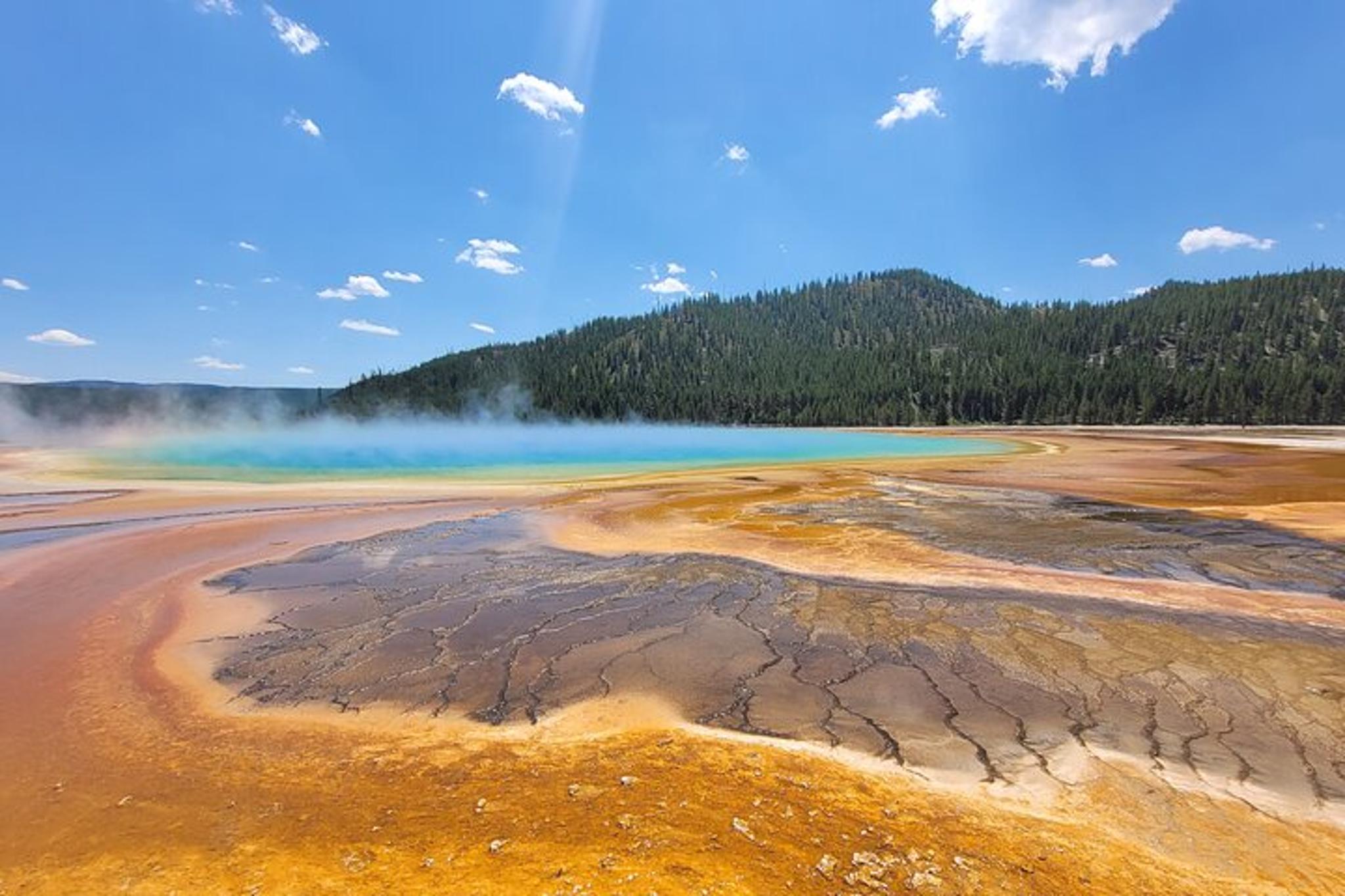 Yellowstone Private Tour