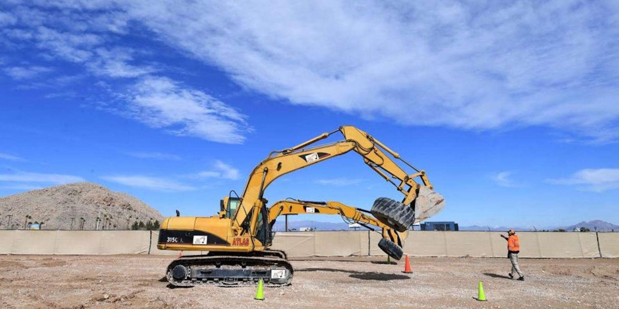 Las Vegas Heavy Equipment Playground - Image 2
