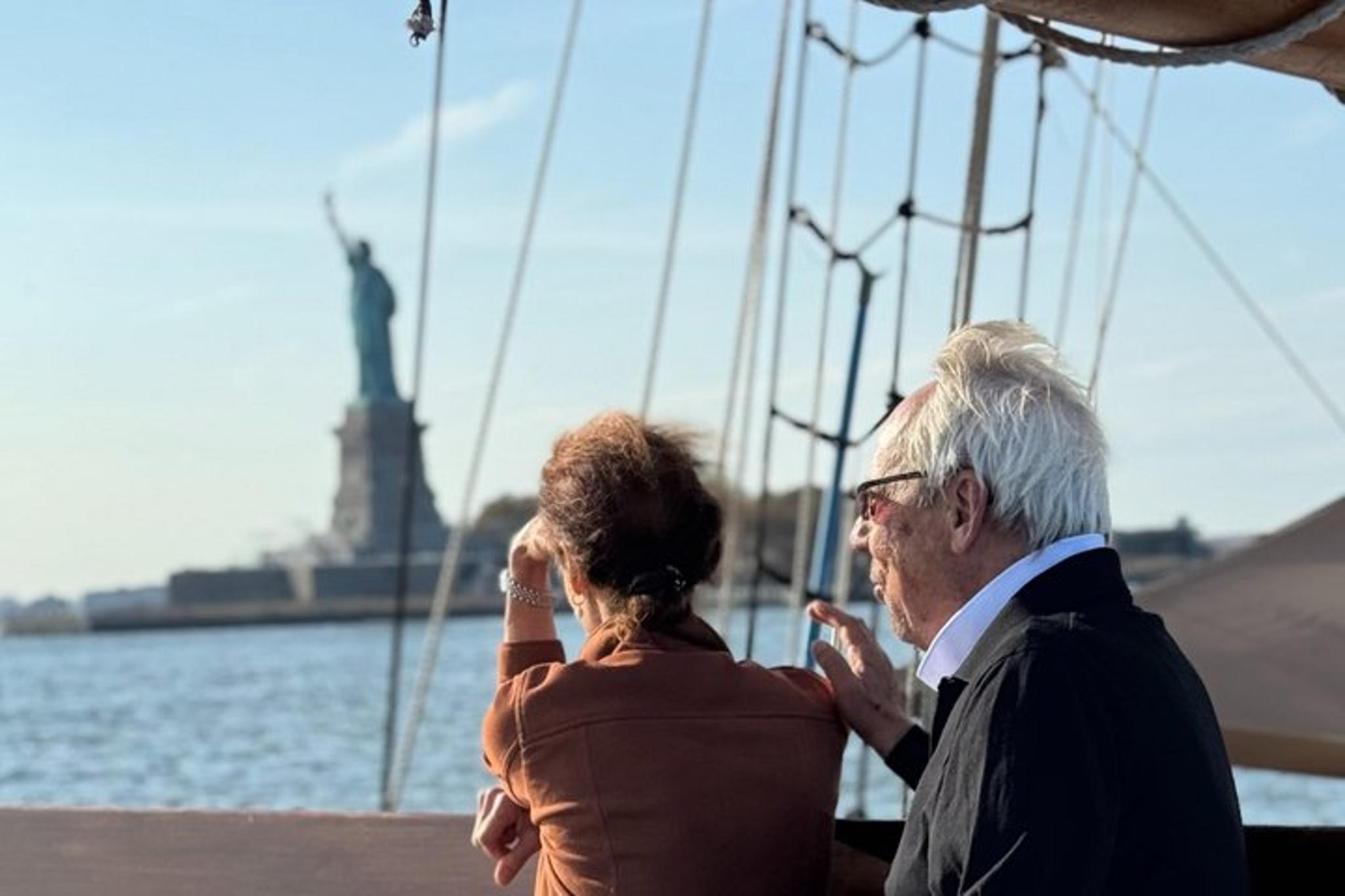 New York City Cocktail Sail at Golden Hour - Image 6