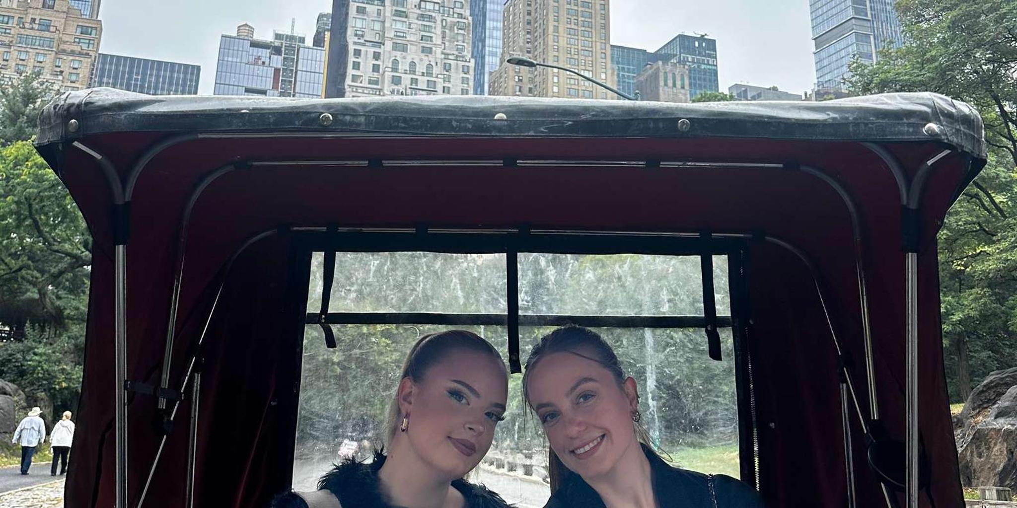 New York Central Park Movie & Celebrity Pedicab Tour 1.5 hr - Image 1