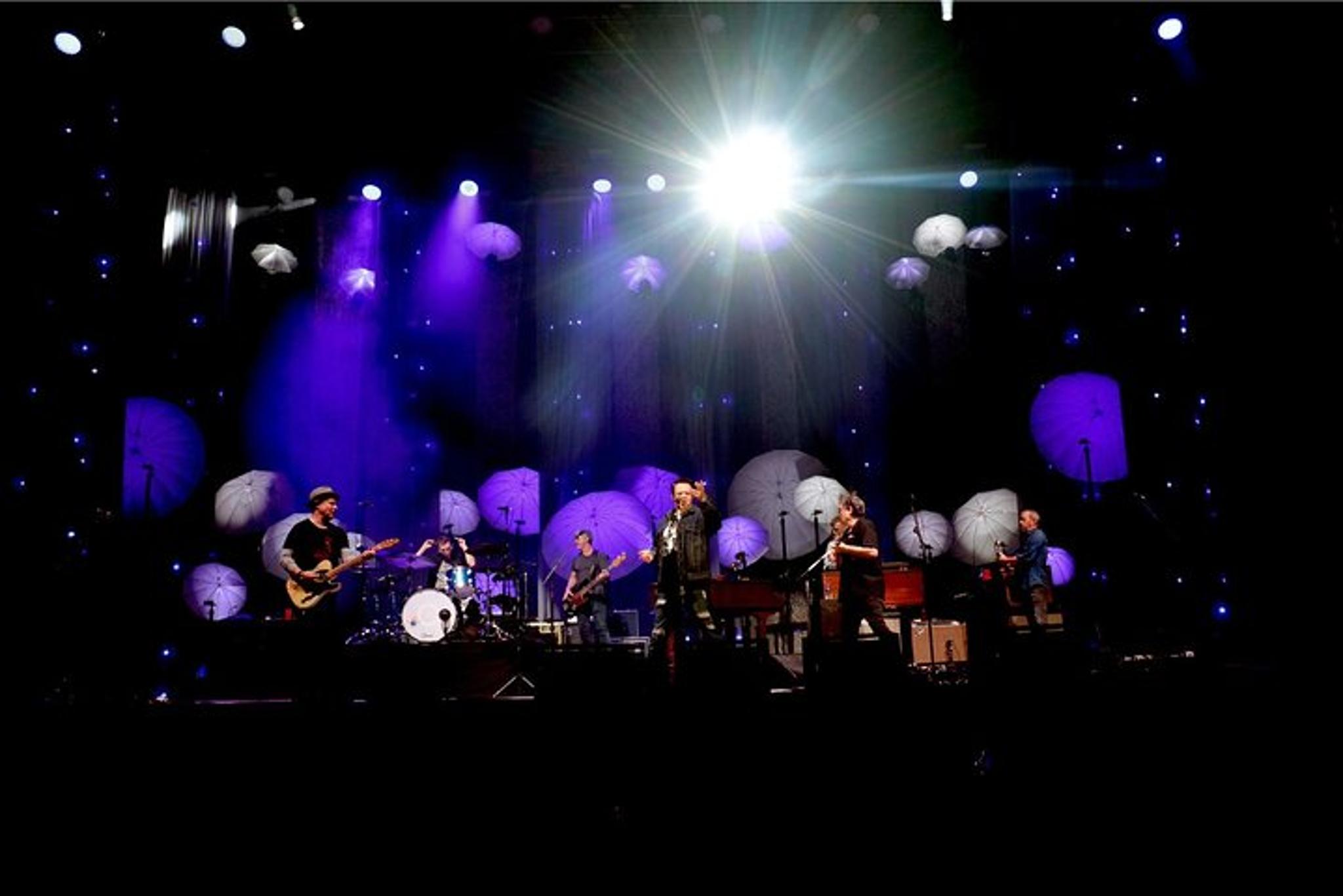 Las Vegas Counting Crows Concert - Image 5