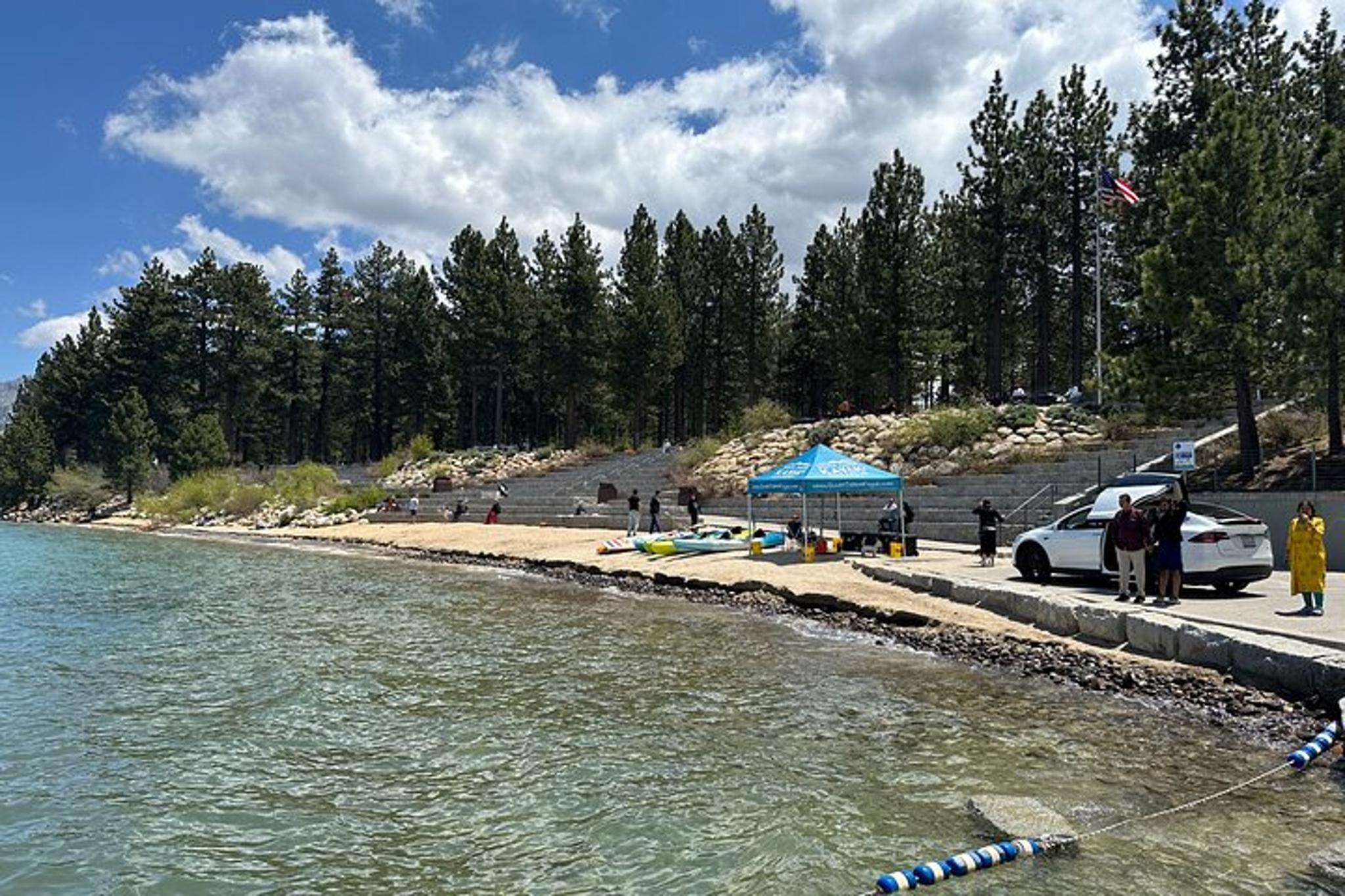South Lake Tahoe Stand Up Paddleboard Lesson - Image 5