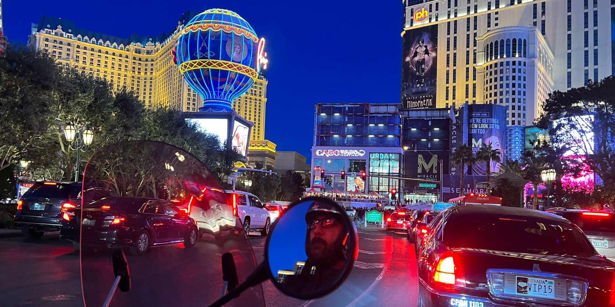 Las Vegas Sidecar Tour of the Strip by Night - Image 4