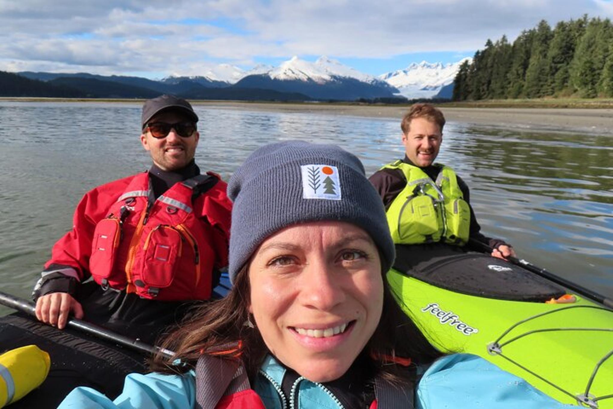Juneau Kayaking Tour with Mendenhall Glacier Views - Image 2