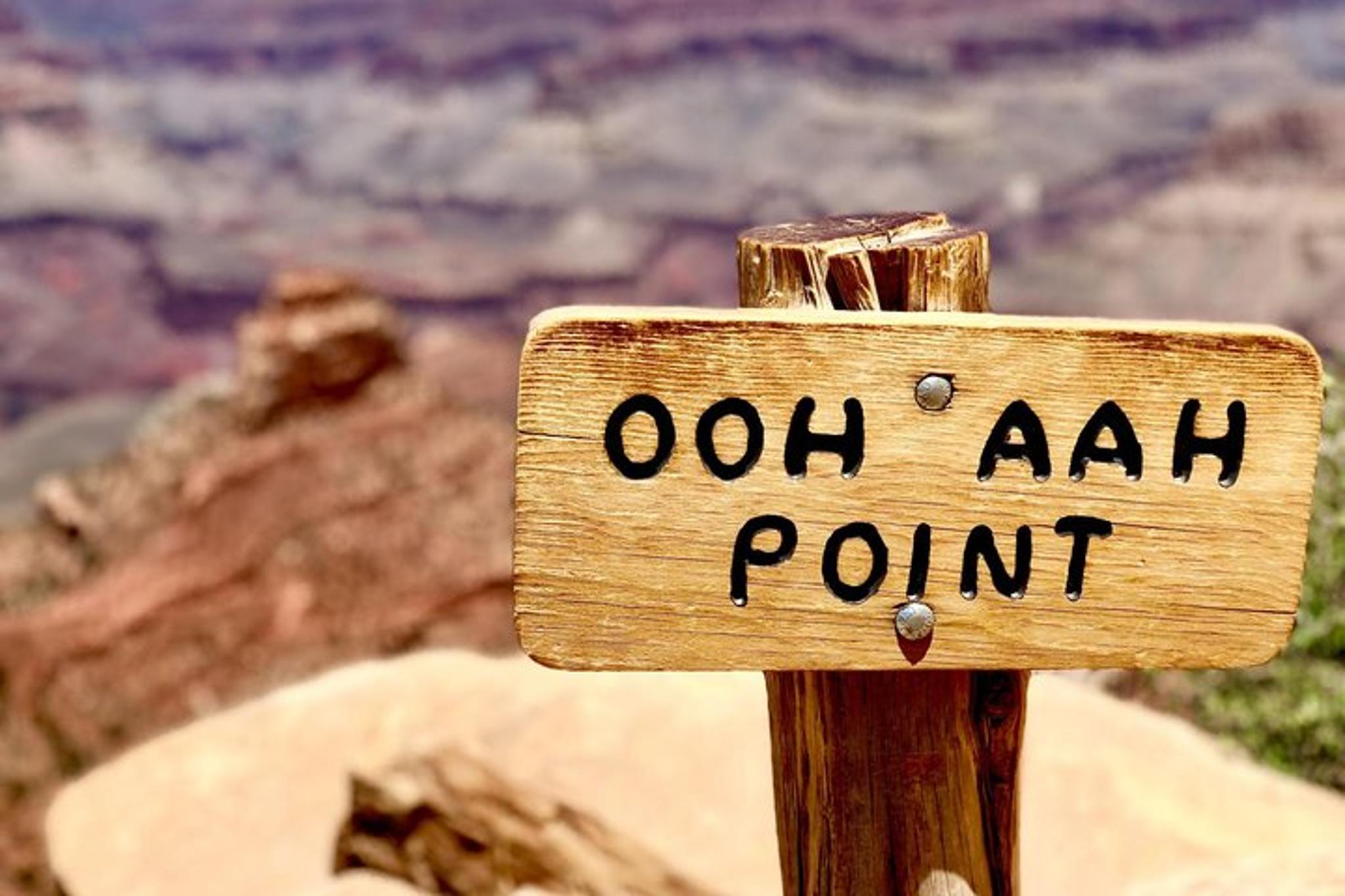 Grand Canyon Hike and Sightseeing Tour