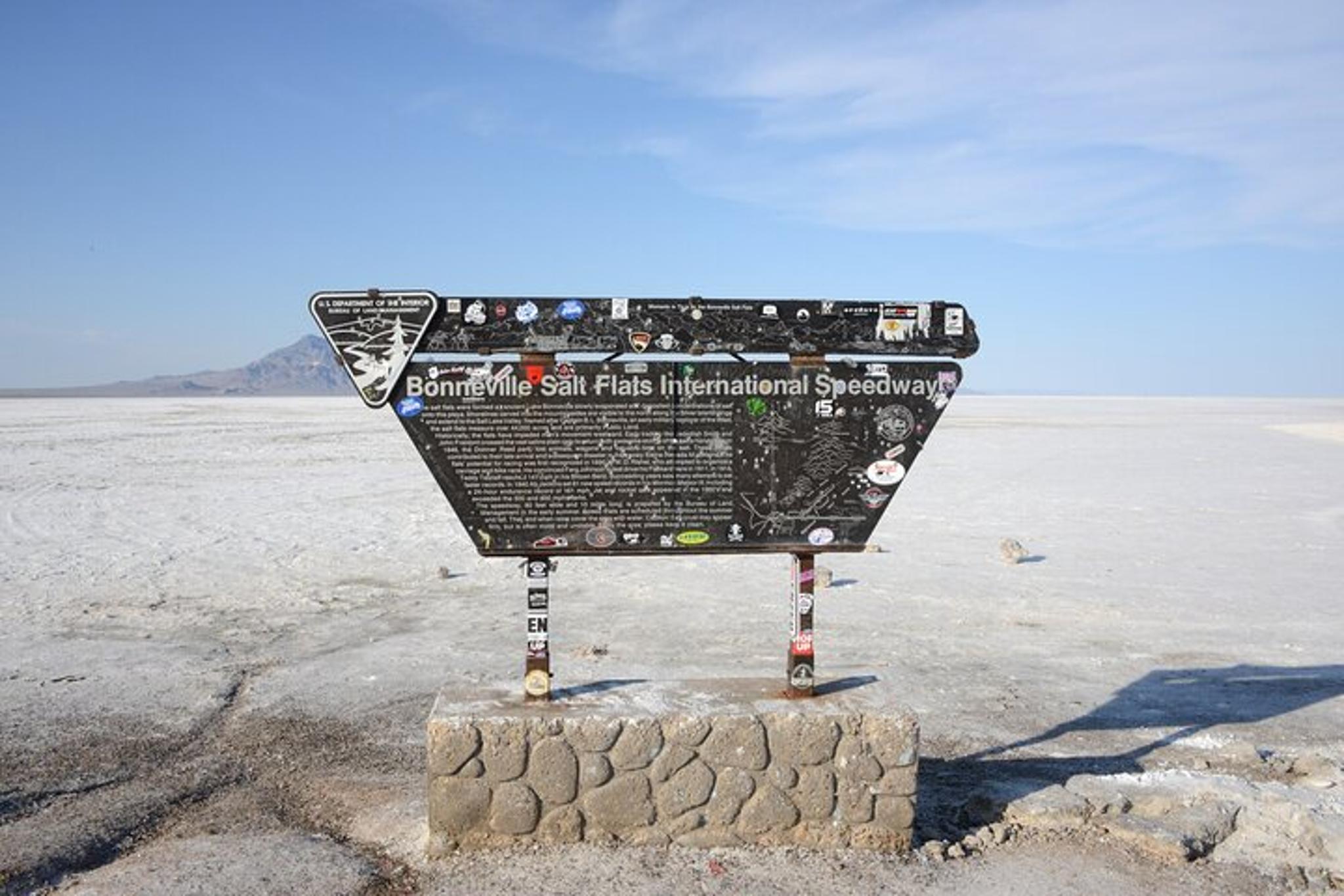 Salt Lake City Sky Mirror Bonneville Salt Flats Tour - Image 2