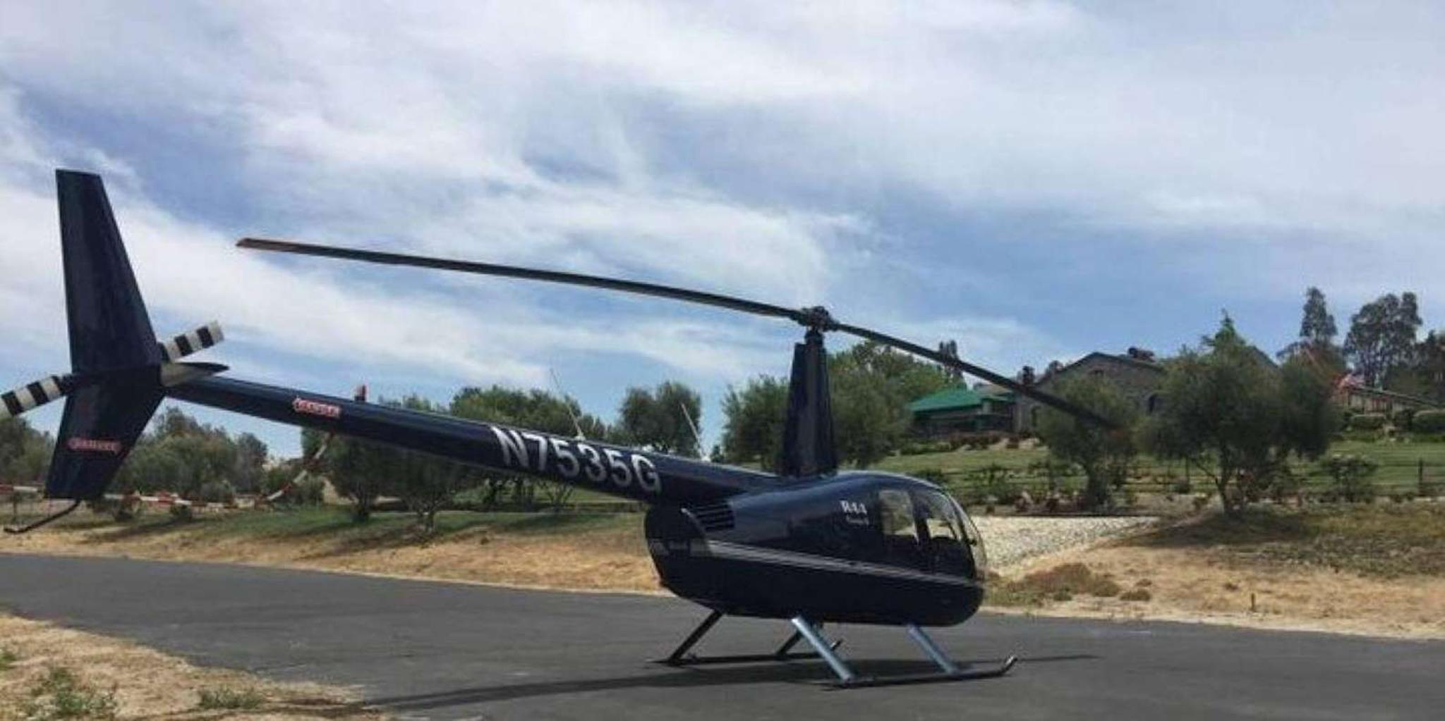 Los Angeles Wine Tour by Helicopter - Image 2