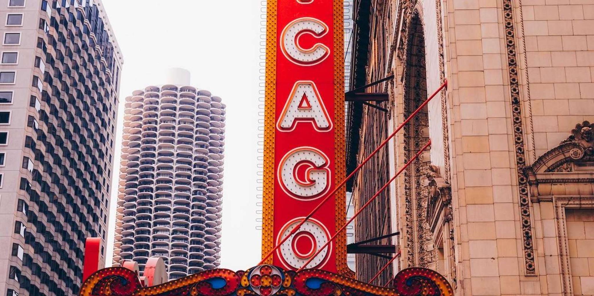 Chicago Theatre Tour - Image 2