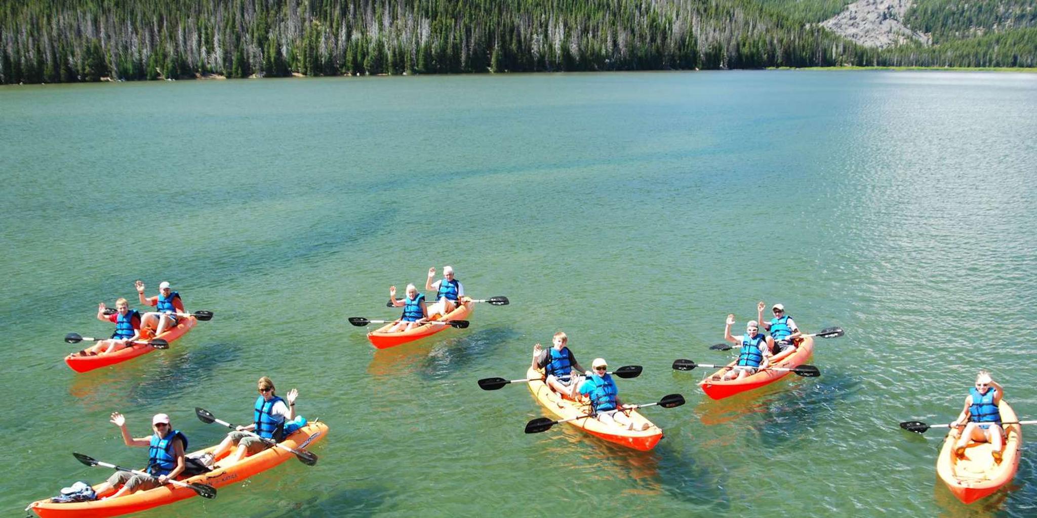 Bend Kayak Tour on the Cascade Lakes - Image 3