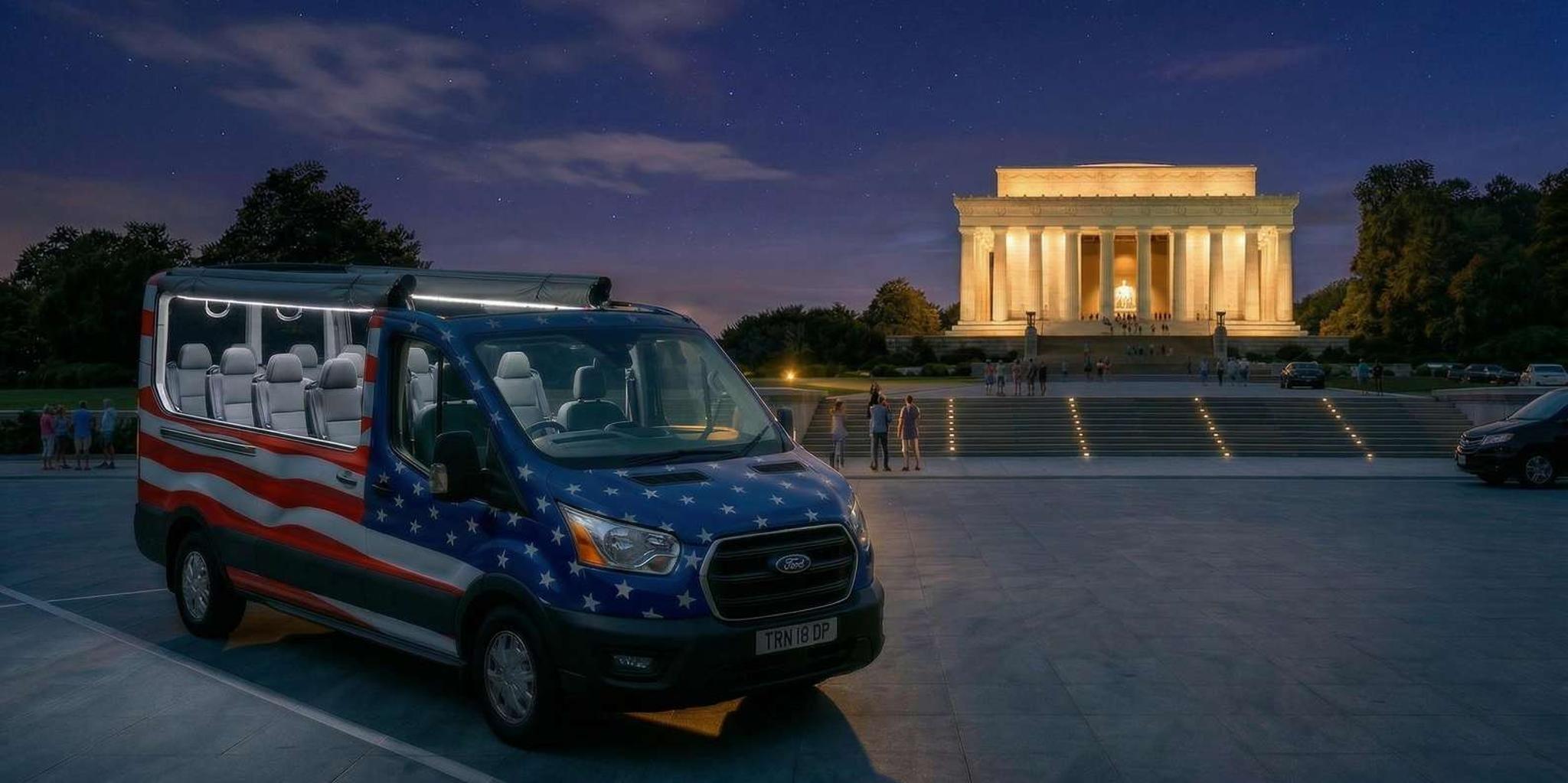 Washington DC Monuments Open-Air Moonlight Tour - Image 4