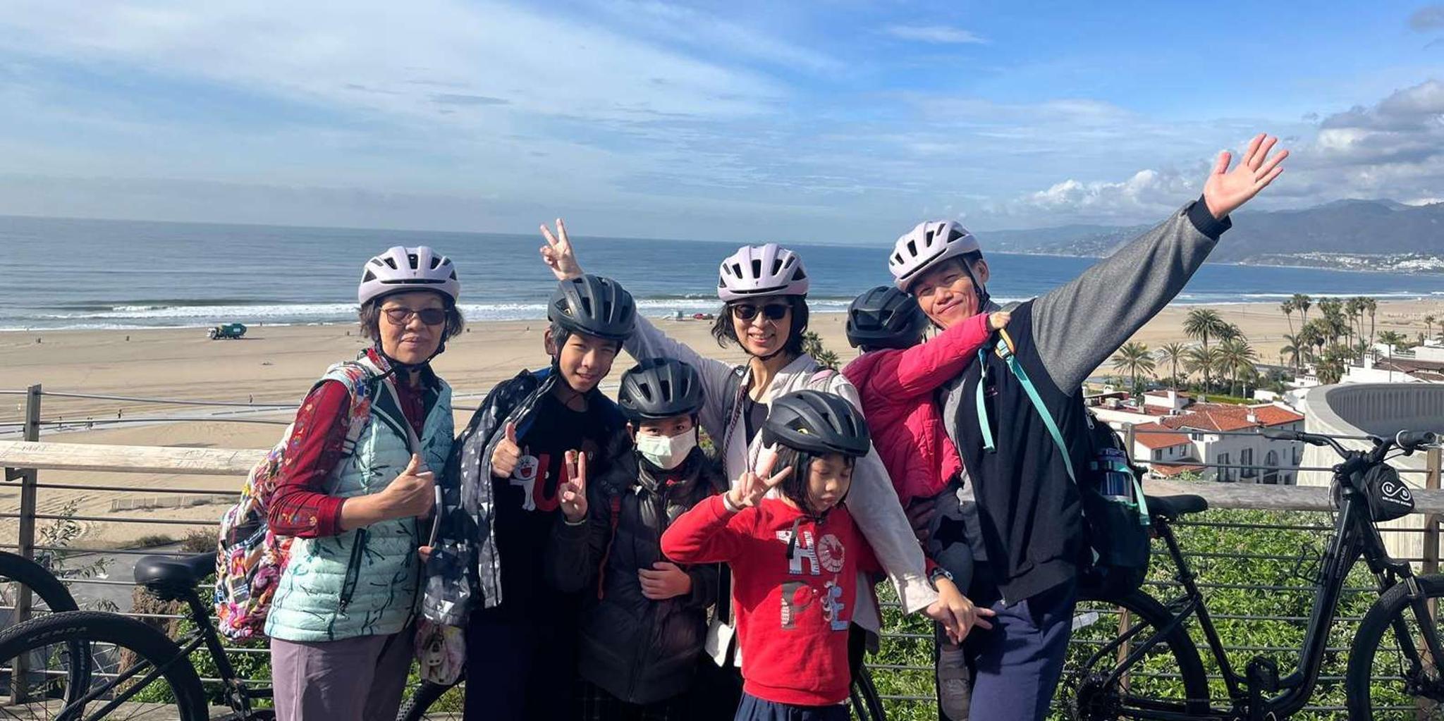 Santa Monica and Venice Beach Bike Tour