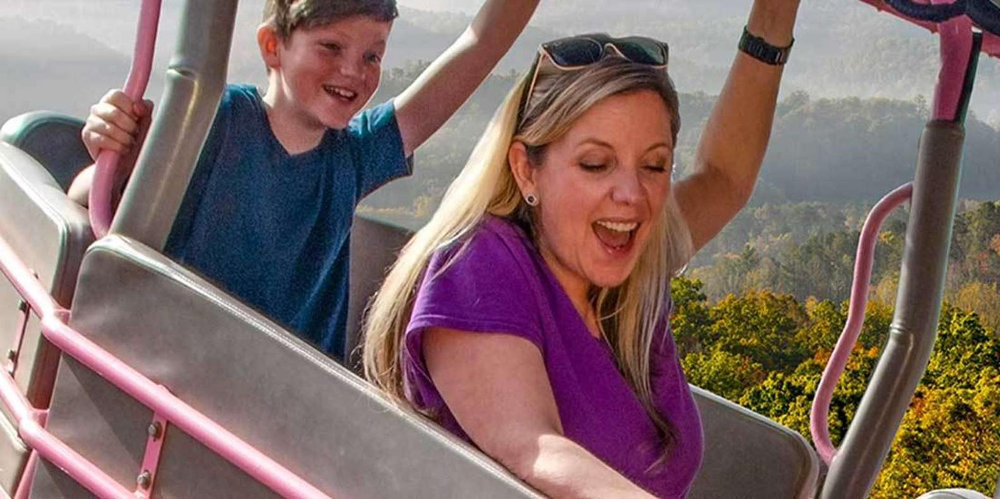 Pigeon Forge Smoky Mountains Jeep Tour - Image 2