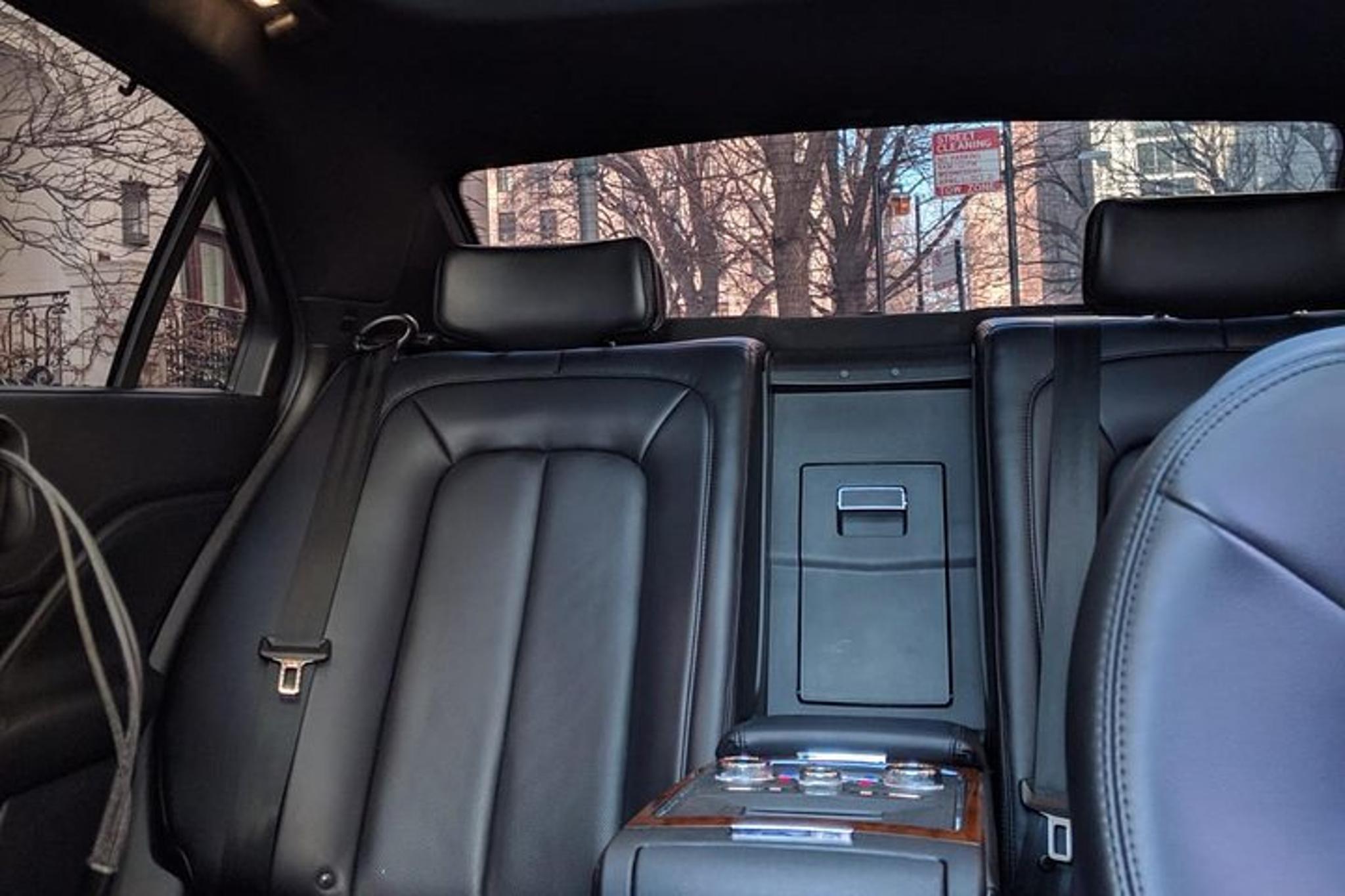 Chicago Private Sedan Transfer to O'Hare Airport - Image 3