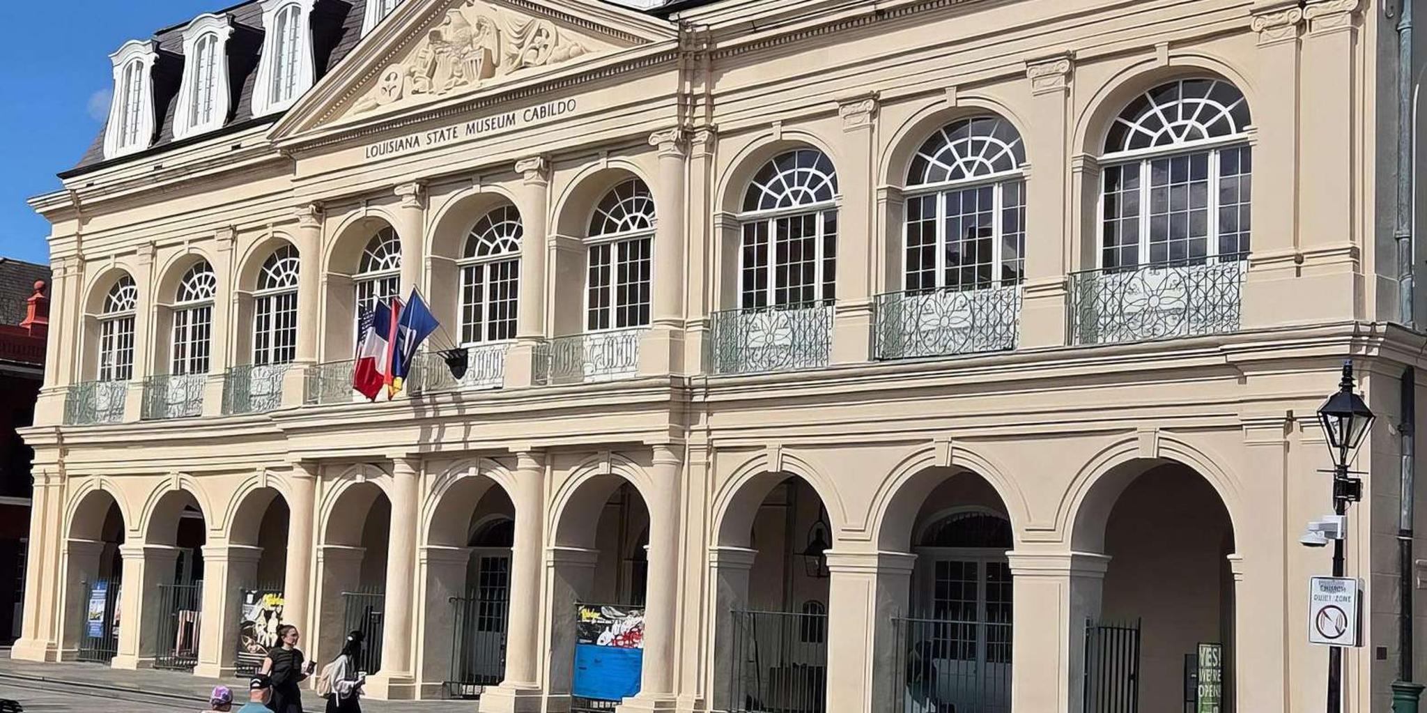 New Orleans French Quarter Architecture Tour - Image 2
