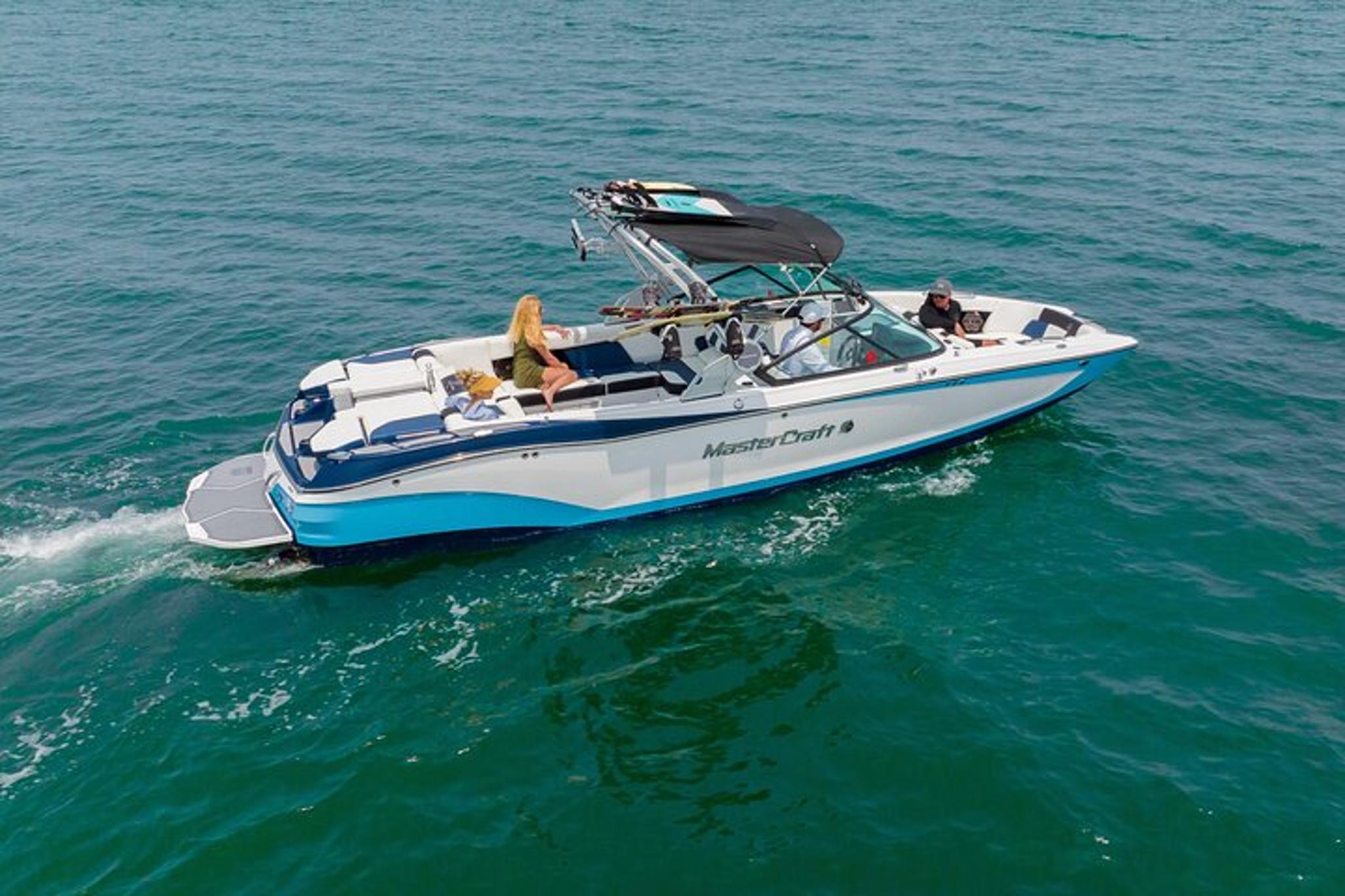 The Hamptons Wakeboarding and Tubing Adventure - Image 5