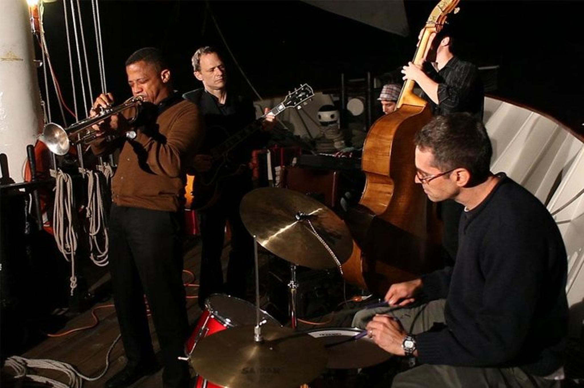 New York Harbor Wine and Jazz Sail - Image 2