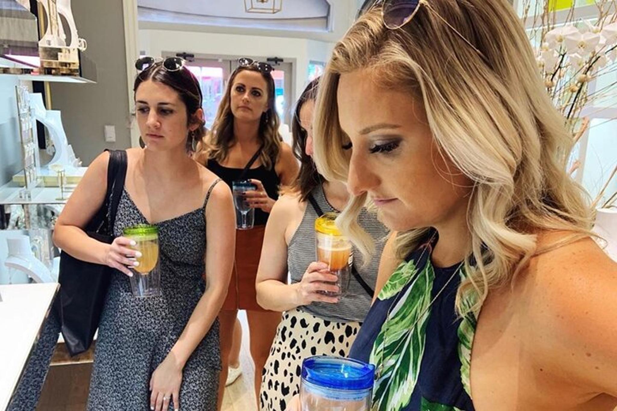 Charleston Shopping Tour with Drinks - Image 6