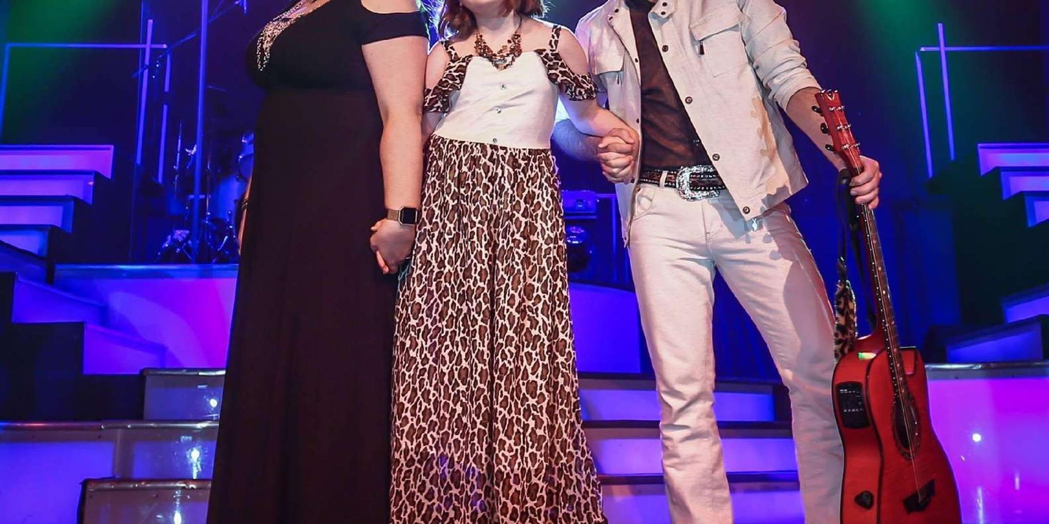 Branson Southern Gospel Show at Americana Theatre 2 hr - Image 5