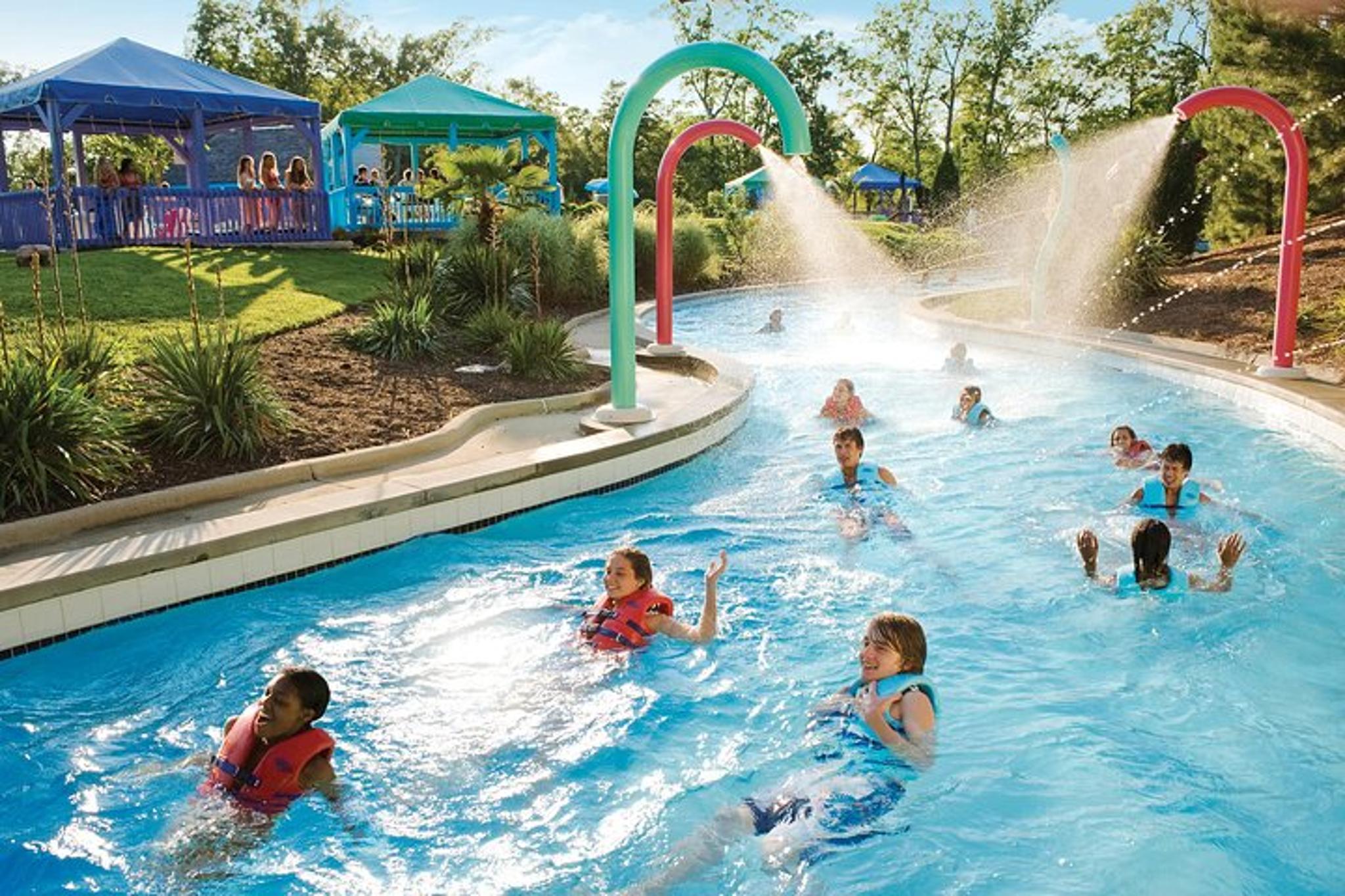 Williamsburg Water Park Admission - Image 5