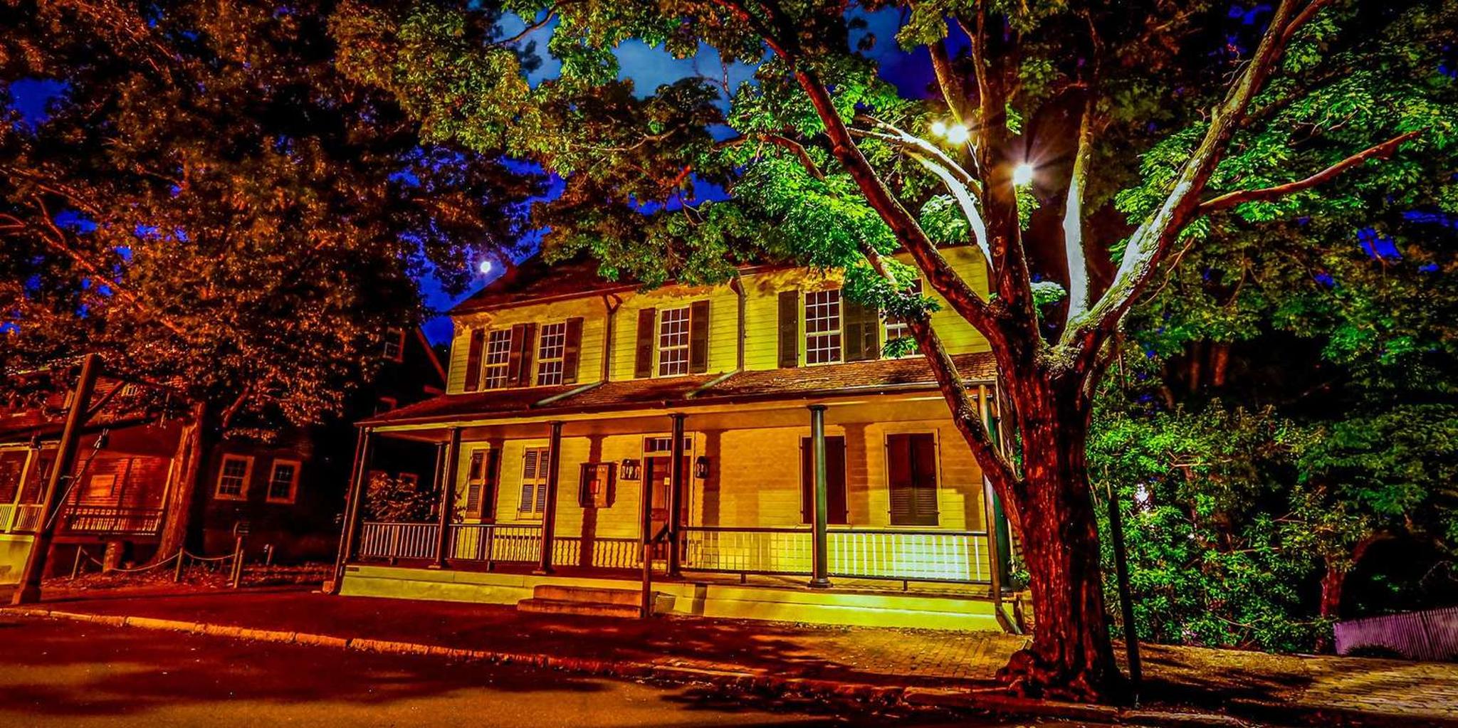 Winston-Salem Colonial Haunts Walking Tour - Image 3