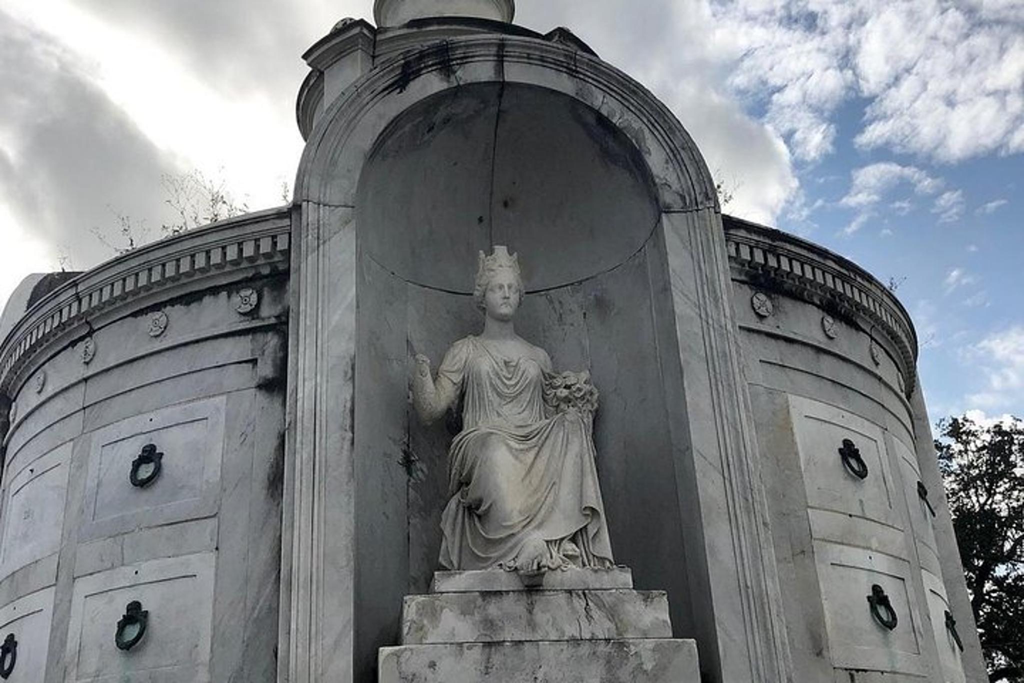 New Orleans Private Vehicle City Tour - Image 6