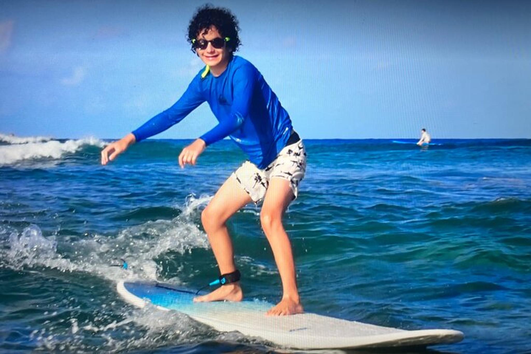 Honolulu Surf Lesson with Transportation - Image 3