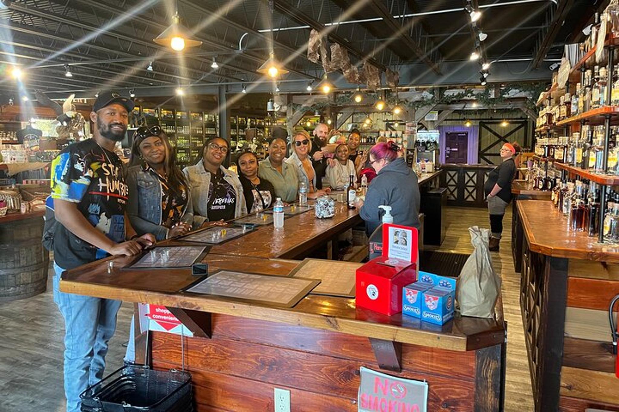 Pigeon Forge Wine and Moonshine Tour - Image 3