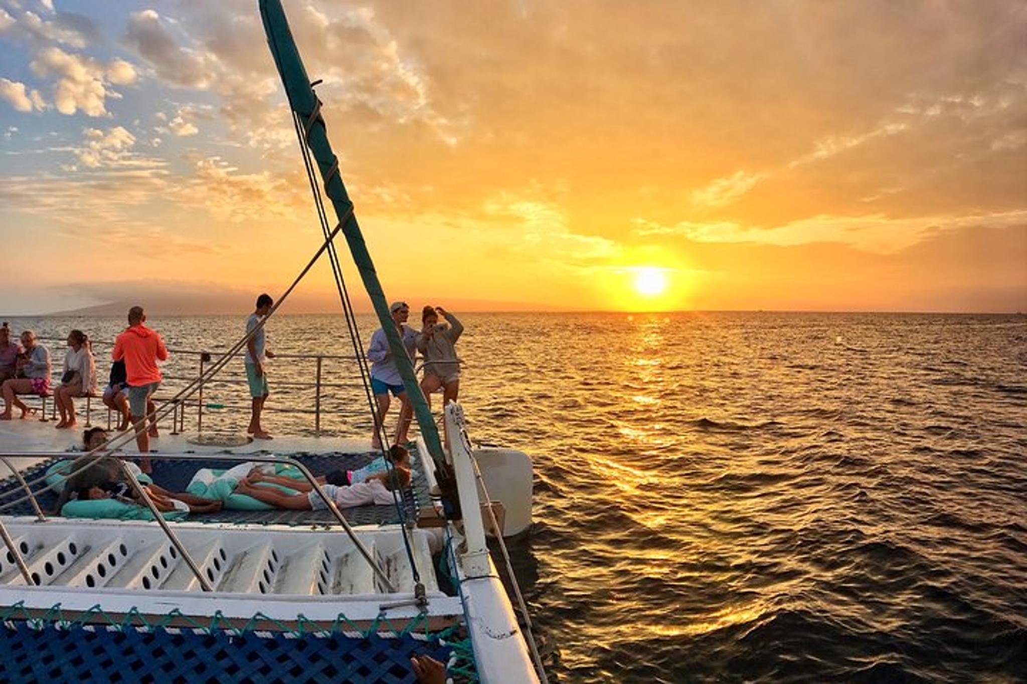 Maui Sunset Cruise with Open Bar - Image 2