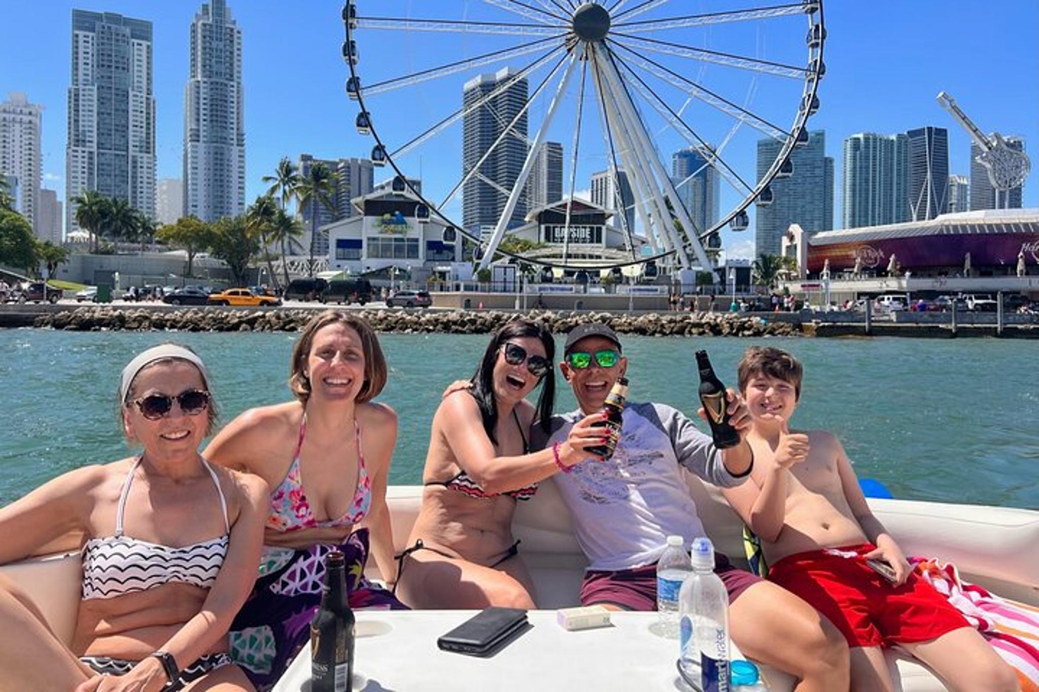 Miami Beach Yacht Adventure - Image 3