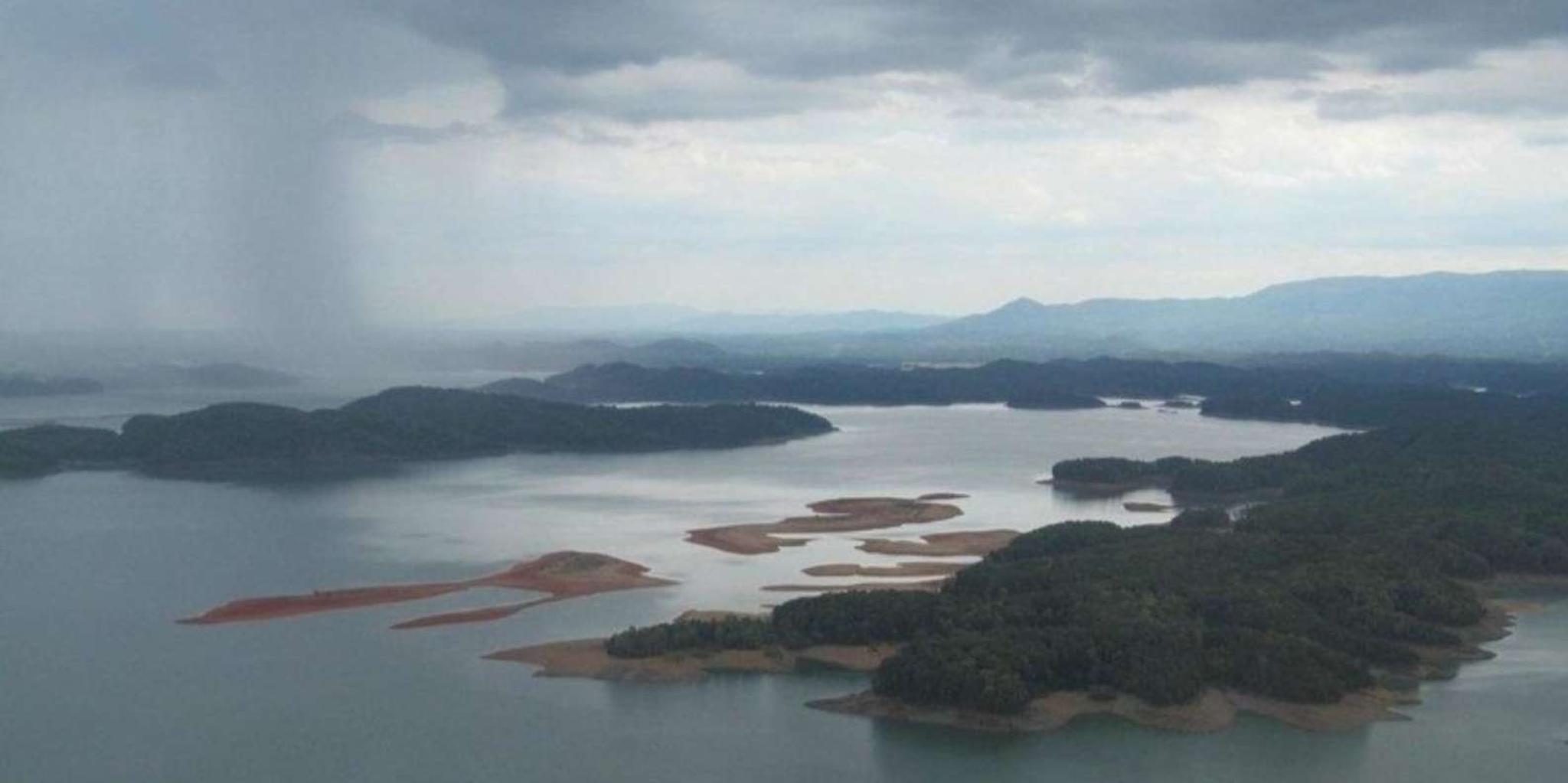 Pigeon Forge Helicopter Tour Over French Broad River - Image 2