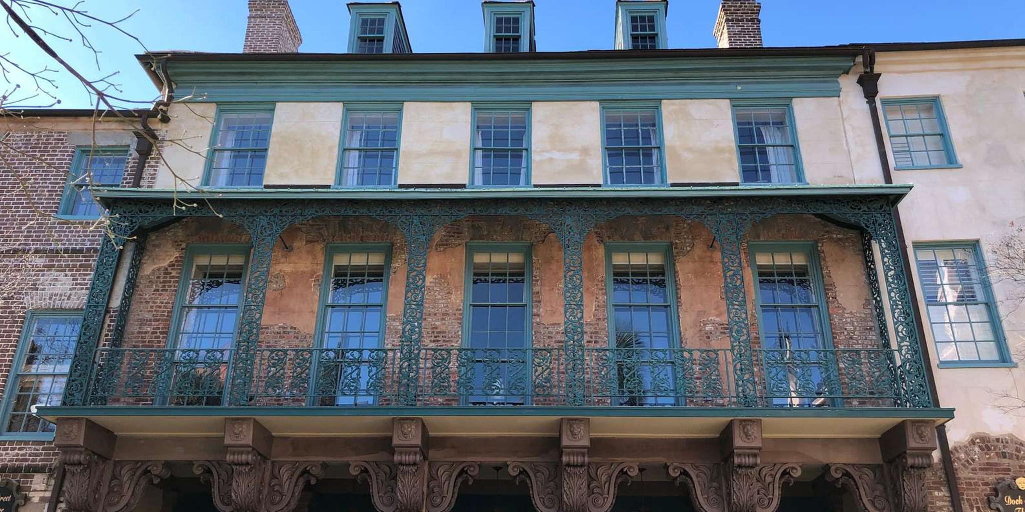 Charleston Walking History and Bar Tour - Image 3