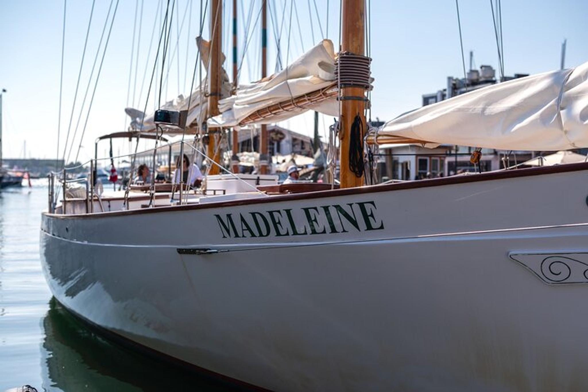 Newport Sightseeing Sail on Schooner Madeleine