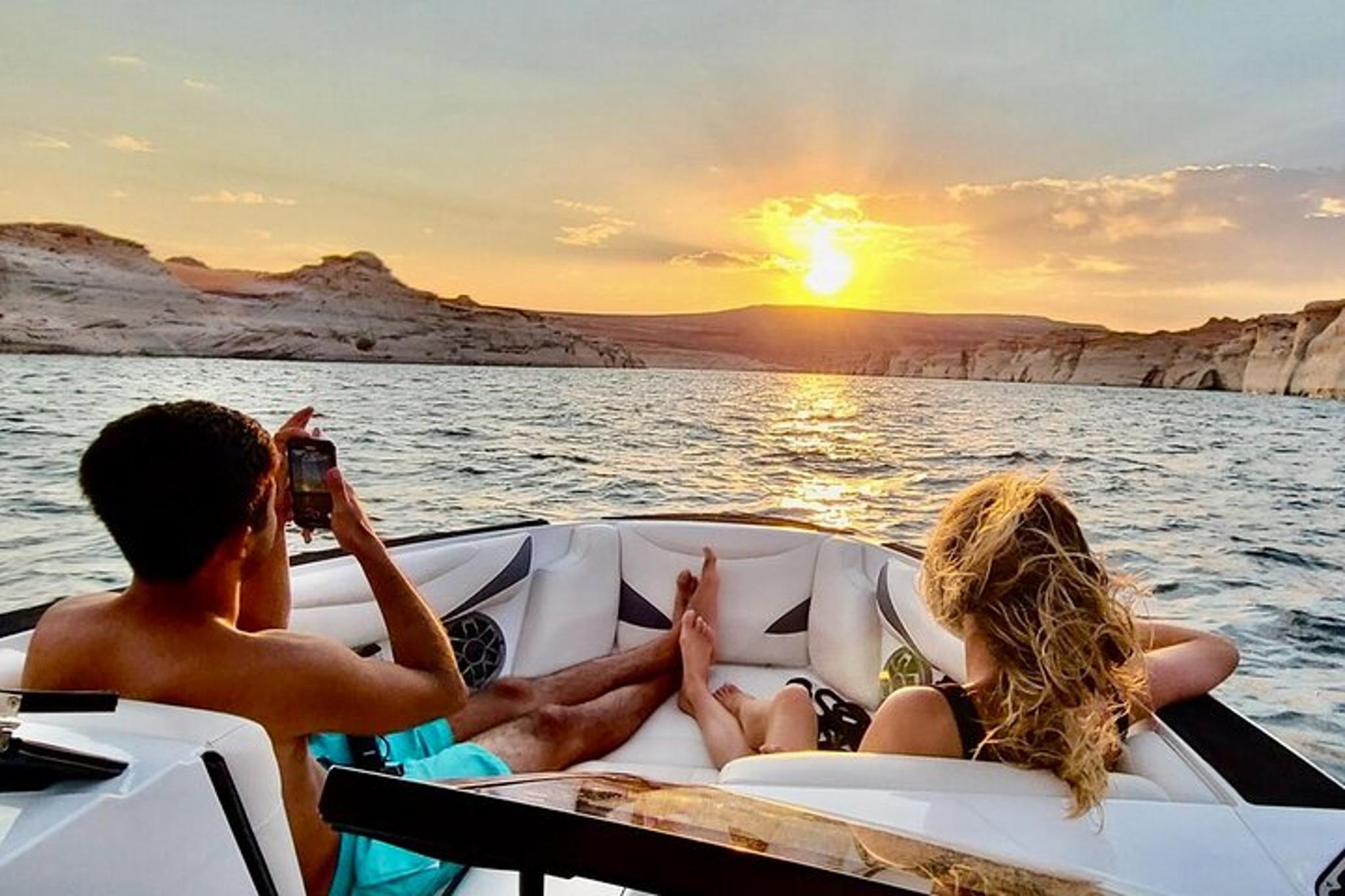 Page Antelope Canyon Photo Boat Tour 2 hr - Image 3