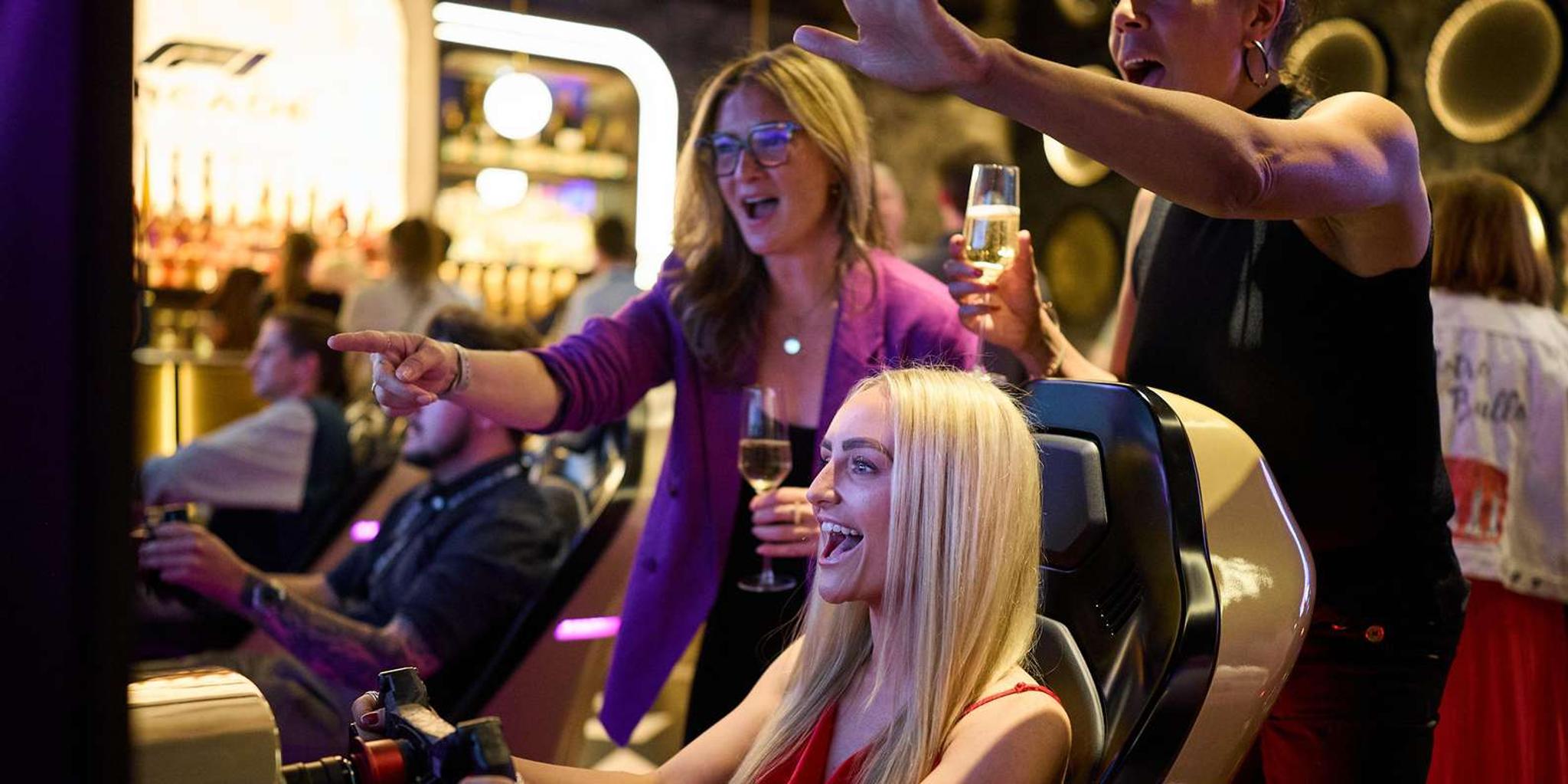 Las Vegas F1 Arcade Simulator Racing Experience - Image 3