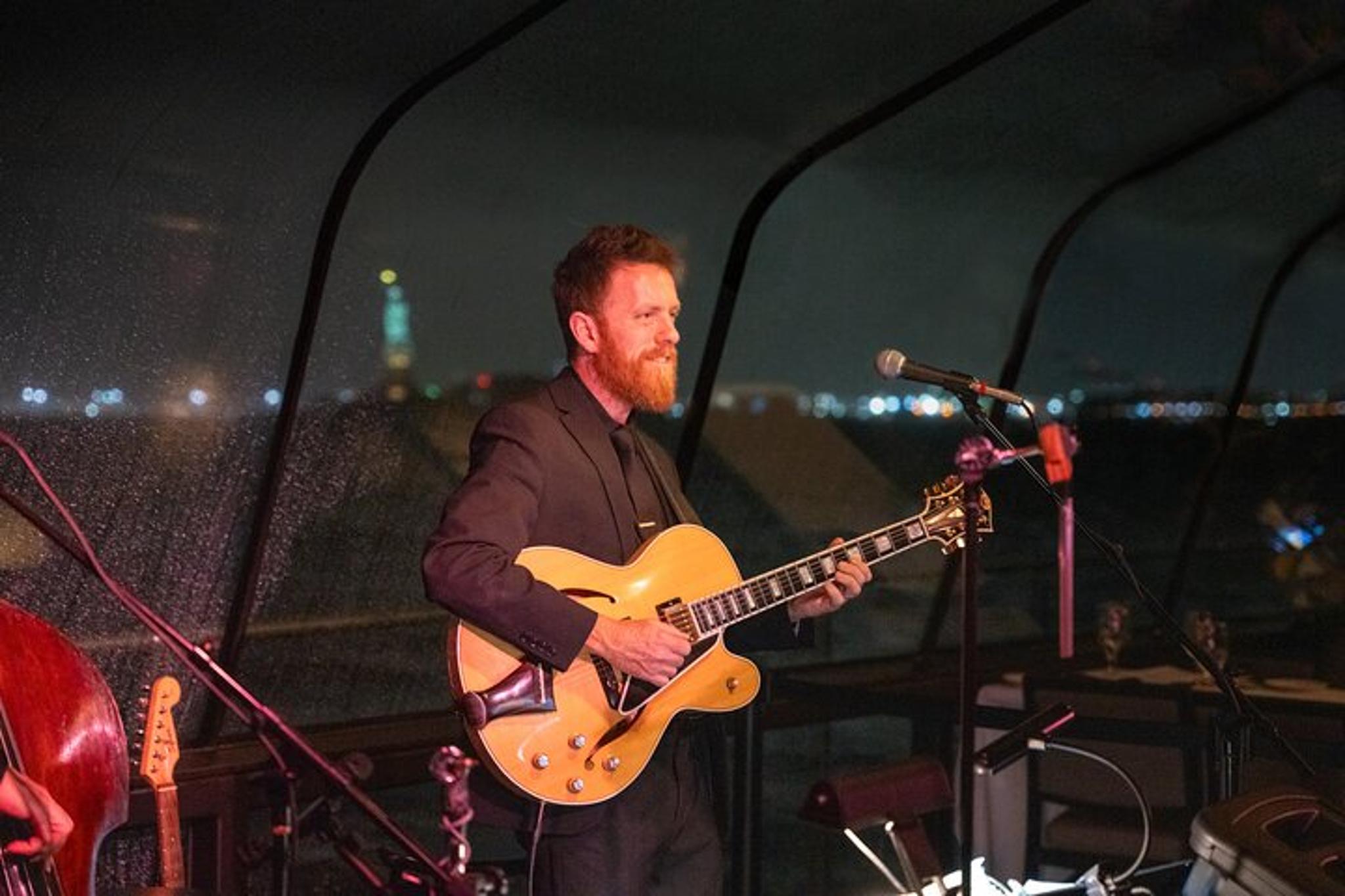 New York Dinner Cruise on Bateaux - Image 4