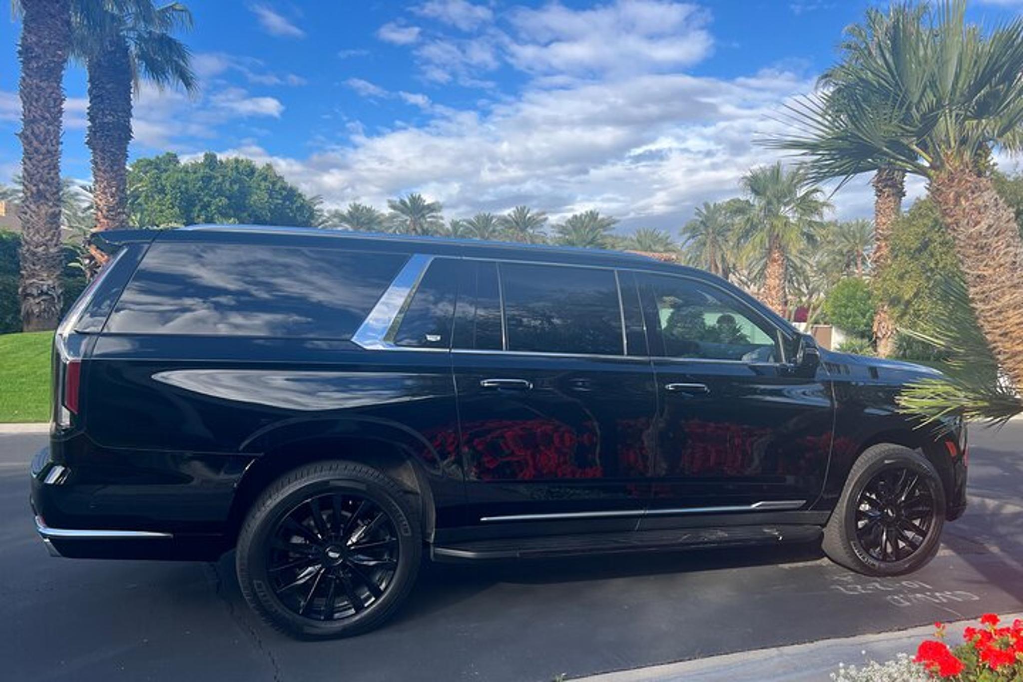 Palm Springs Black Car and Limousine Service - Image 3