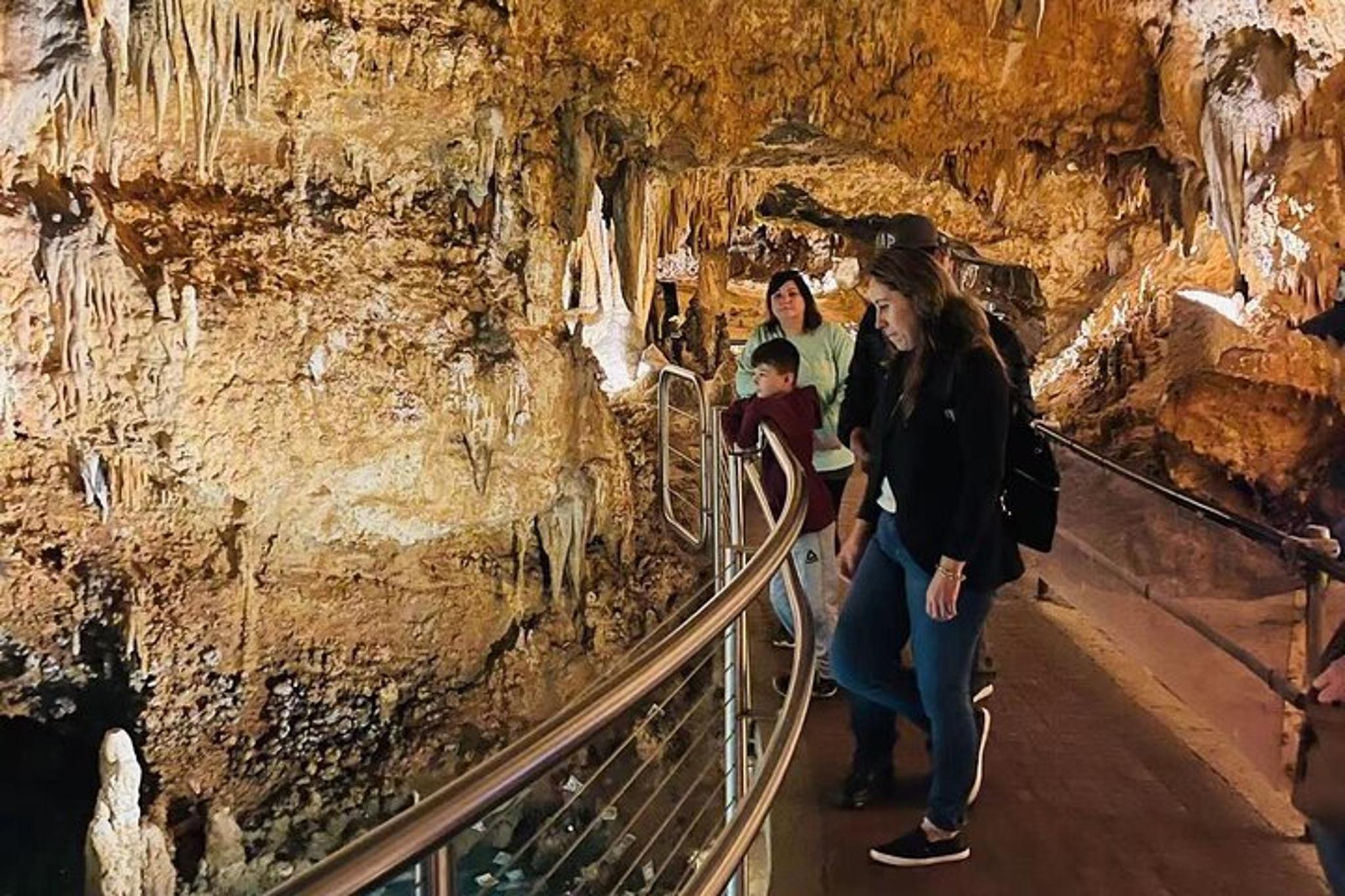 Washington D.C. Luray Caverns and Shenandoah Tour