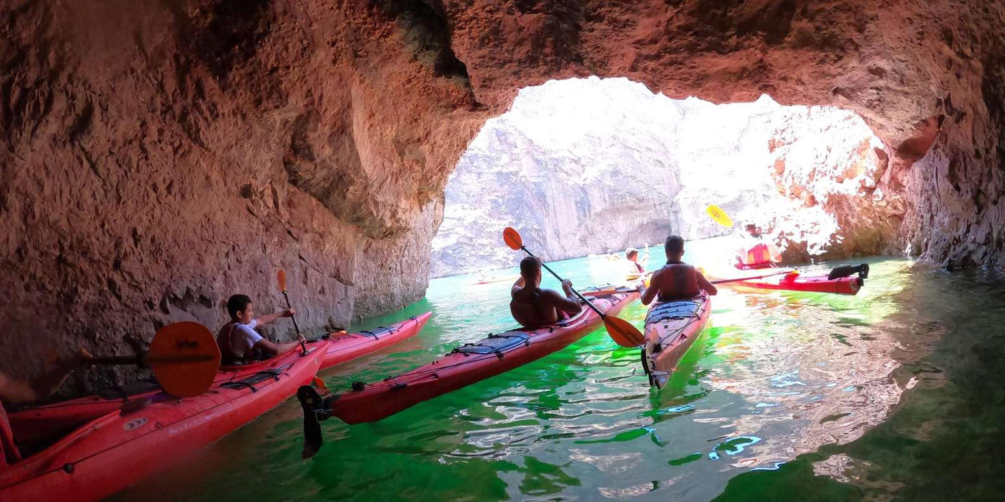 Las Vegas Hoover Dam and Emerald Cave Kayak Tour - Image 2