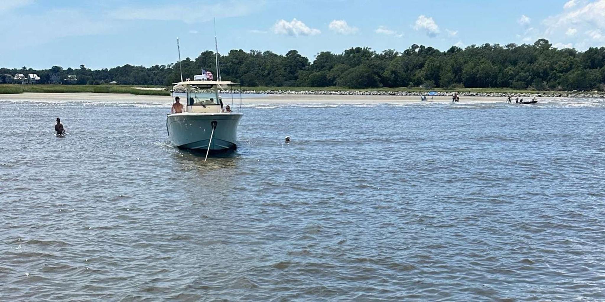 Charleston Private Party Boat - Image 6