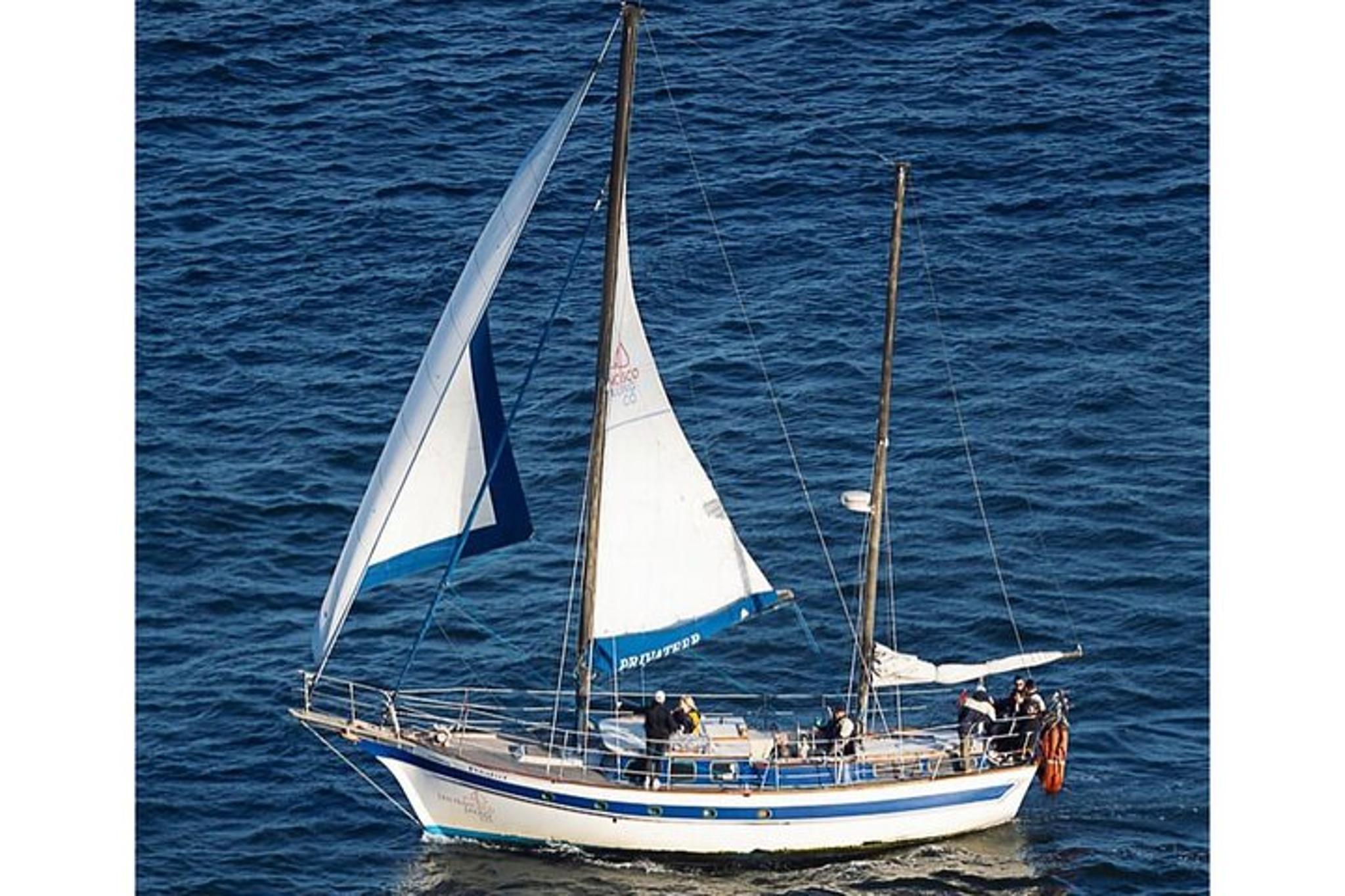 San Francisco Sailing Tour Under Golden Gate Bridge - Image 5