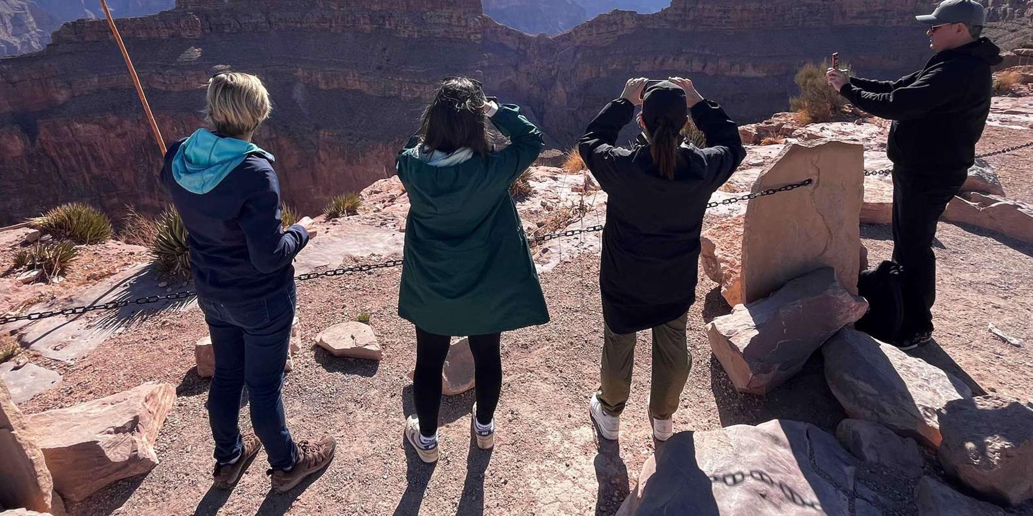Las Vegas Grand Canyon French-Guided Tour 11 hr - Image 4