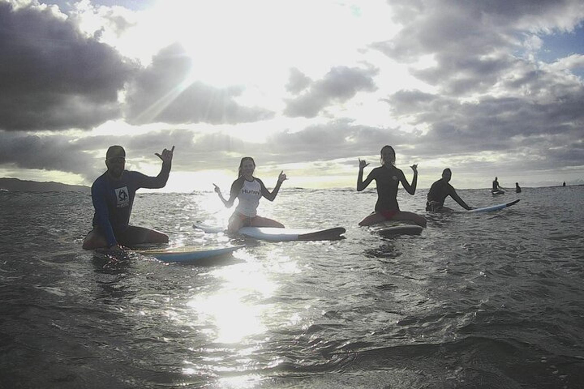 Oahu Surf Lessons for Beginners - Image 4