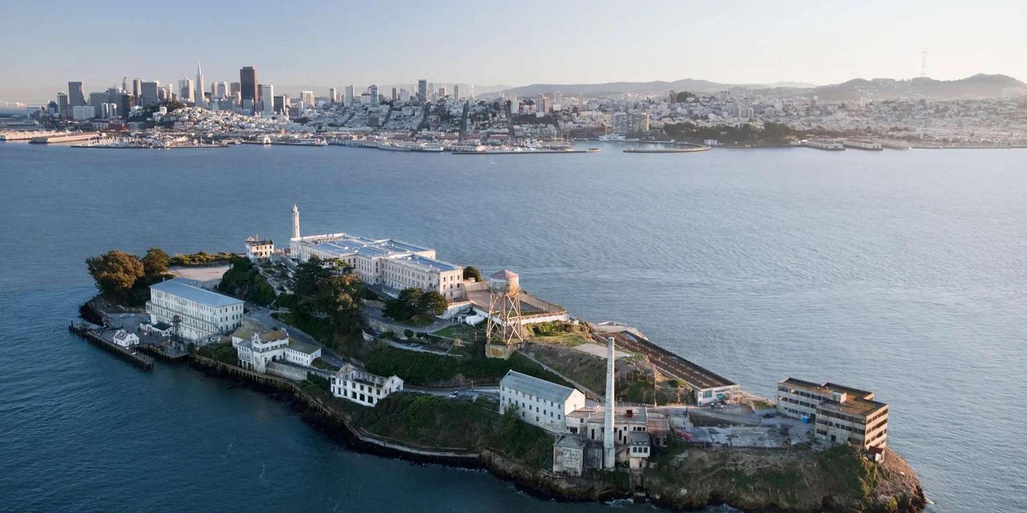 San Francisco Alcatraz & Angel Island Tour 5 hr - Image 1