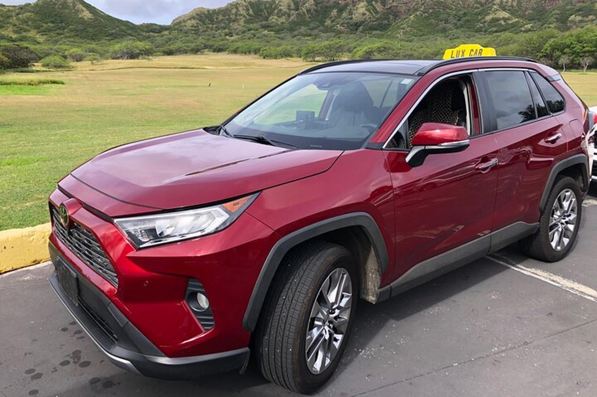 Honolulu Airport & Waikiki Private Transfers - Image 2