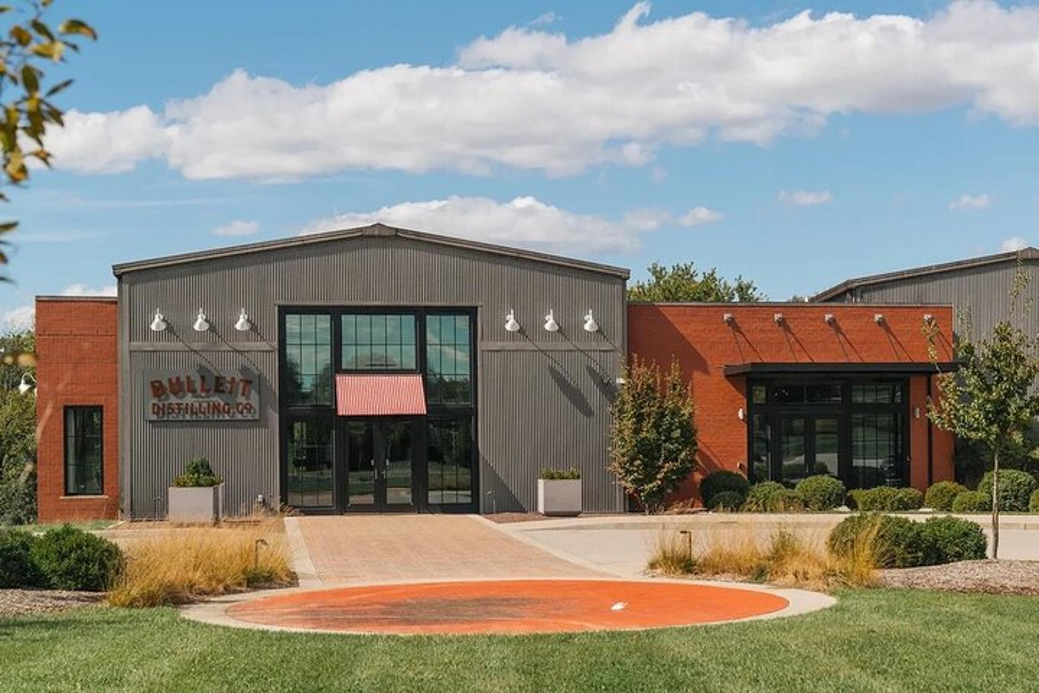 Louisville Bourbon Distillery Tour - Image 5