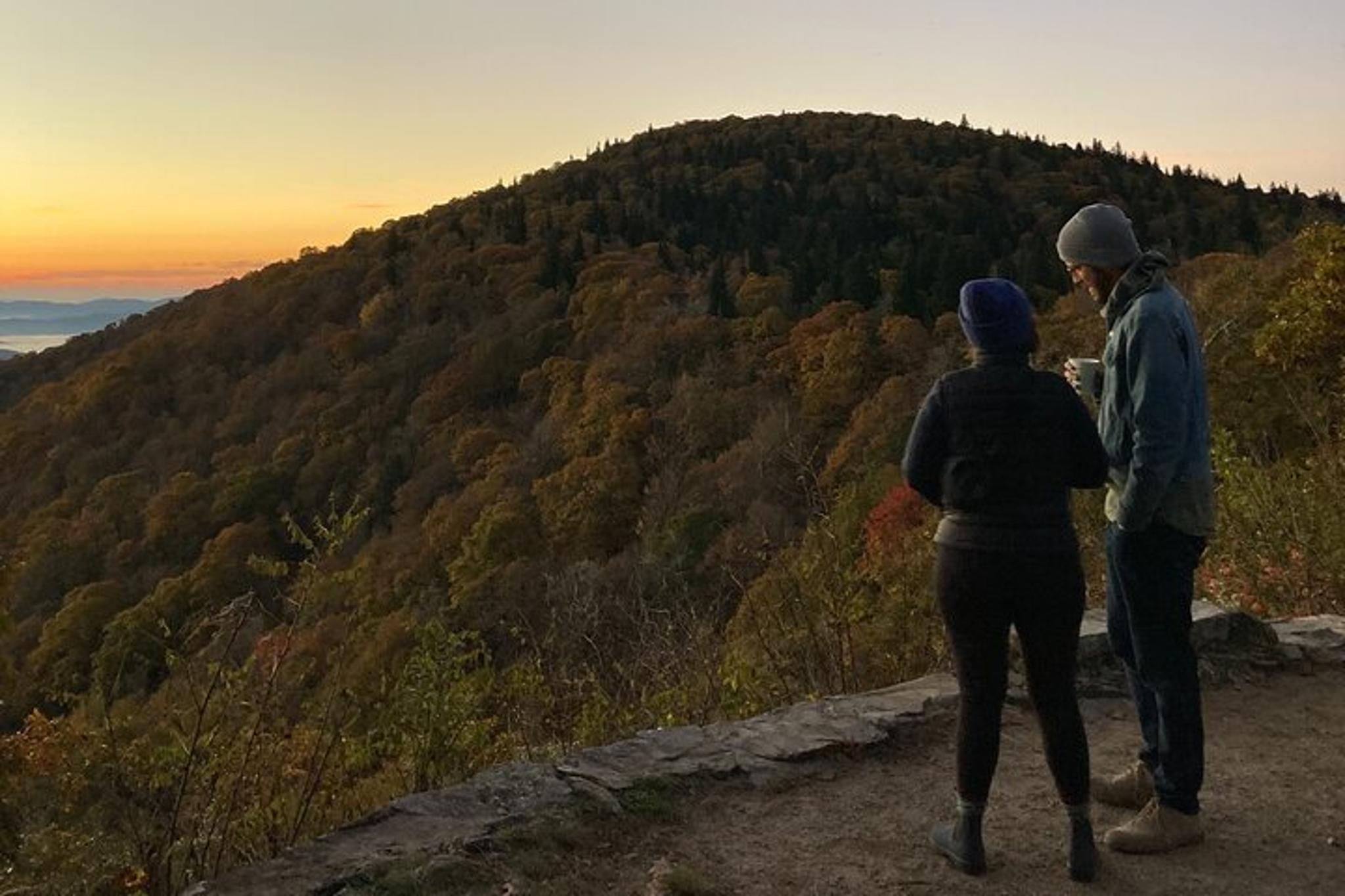 Asheville Sunrise Jeep Tour with Coffee