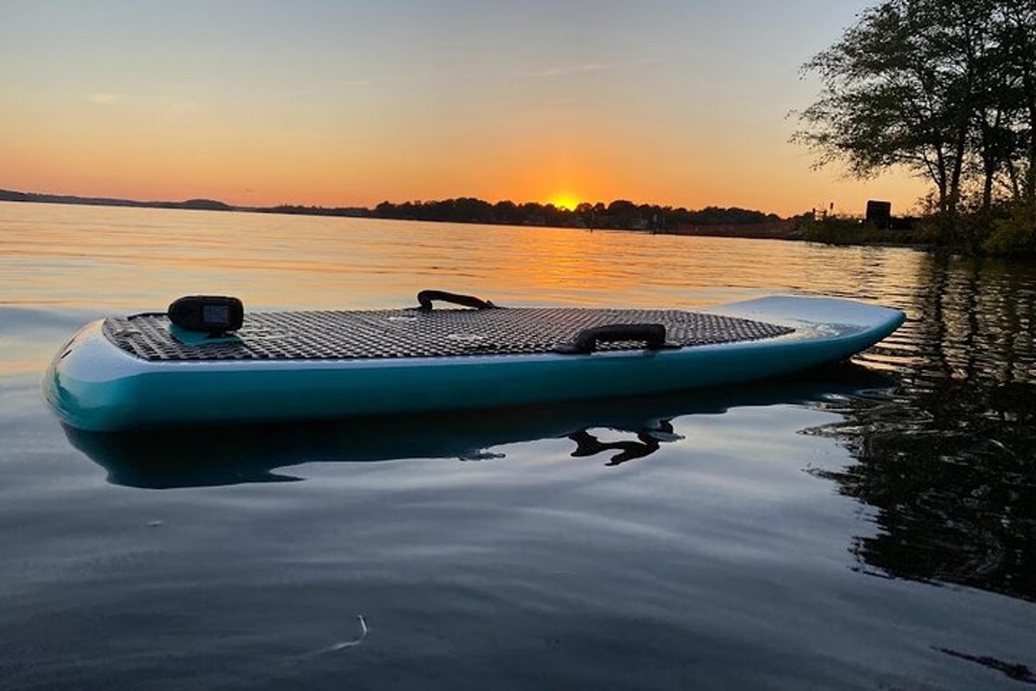 Charlotte Efoil Adventure on Lake Norman - Image 5