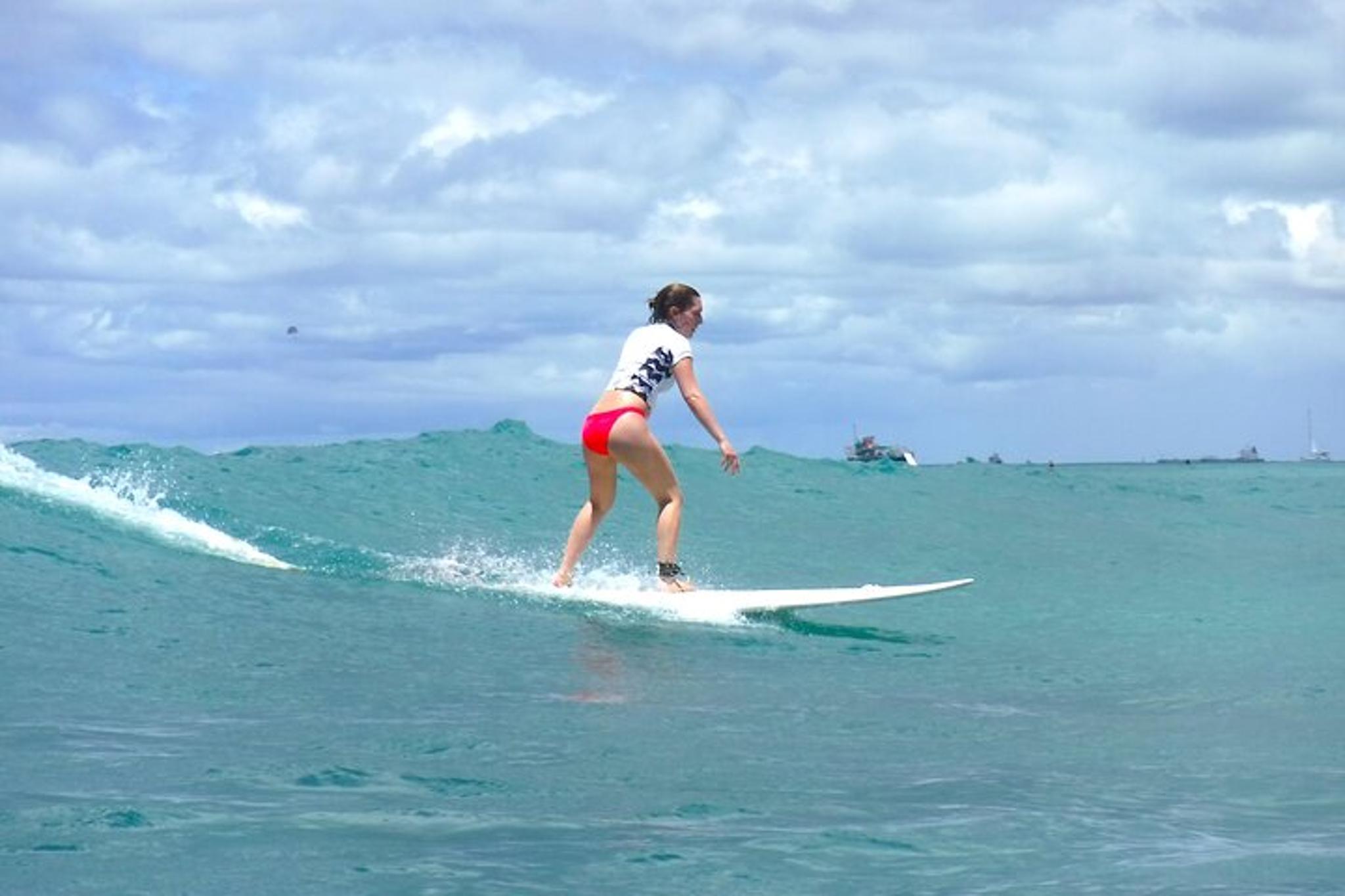 Honolulu Surf Boarding Lesson - Image 3