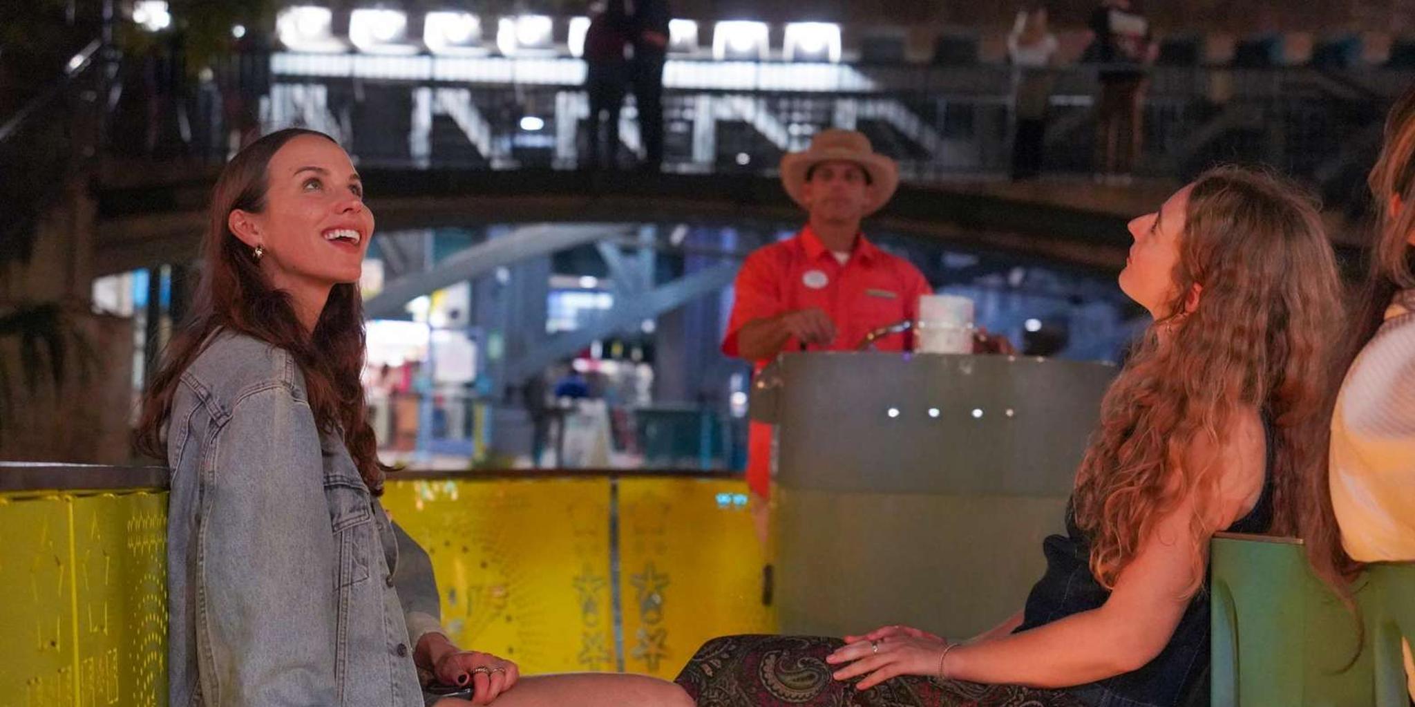 San Antonio Night Tour with Riverwalk Cruise - Image 6